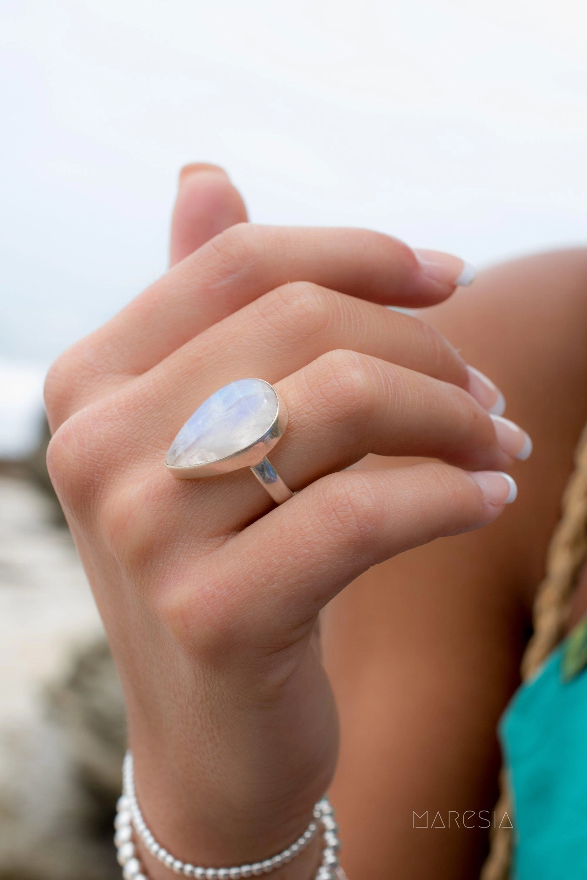 Floripa Moonstone Ring ~ Sterling Silver 925 ~ MR247