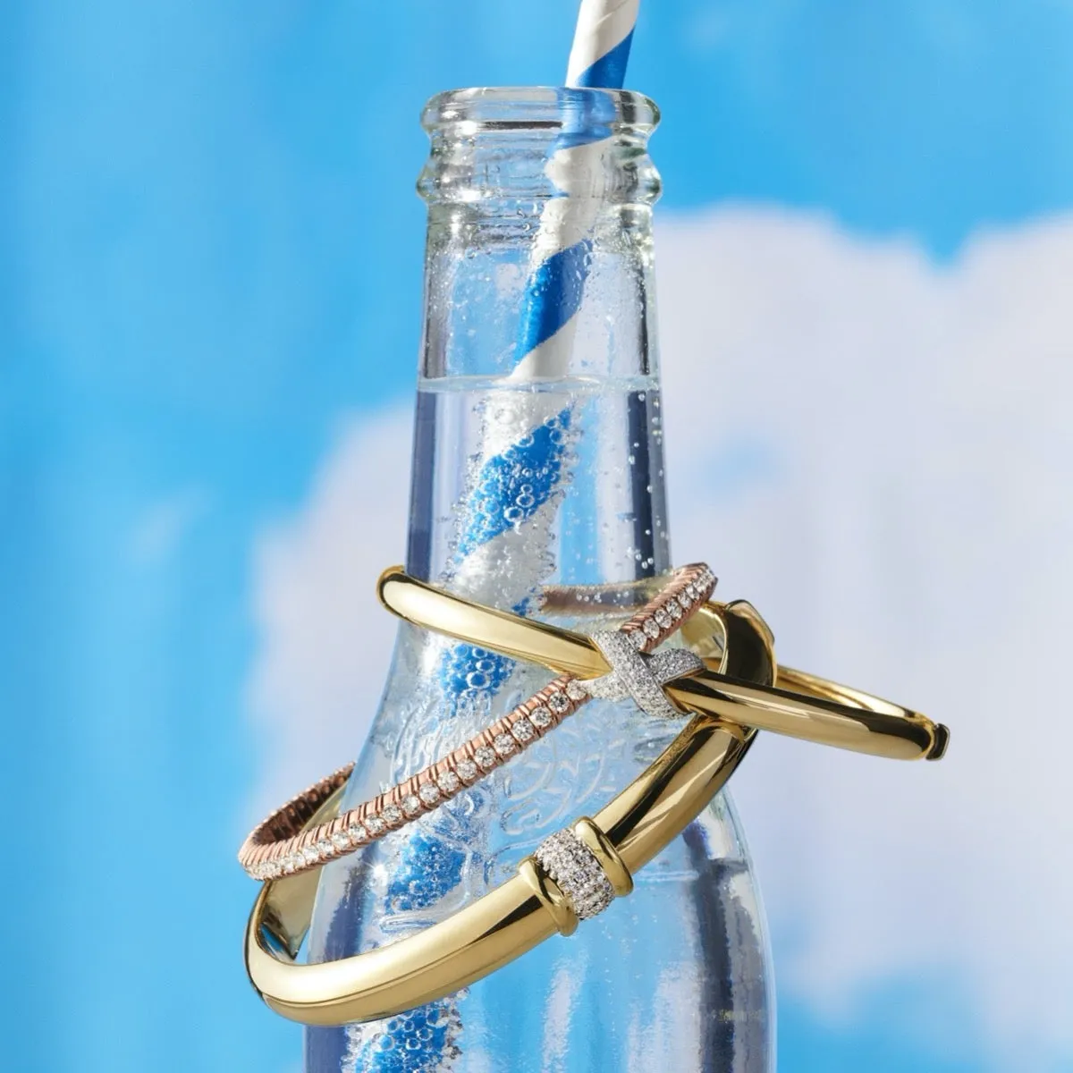 Gold & Pav Diamond Center Hinged Bangle