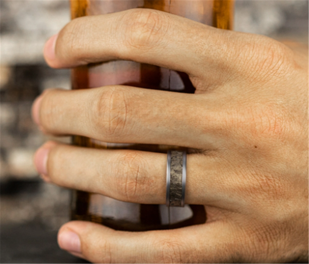 Gray Tantalum The Stud 8mm Wall Fracture Finish Wedding Band