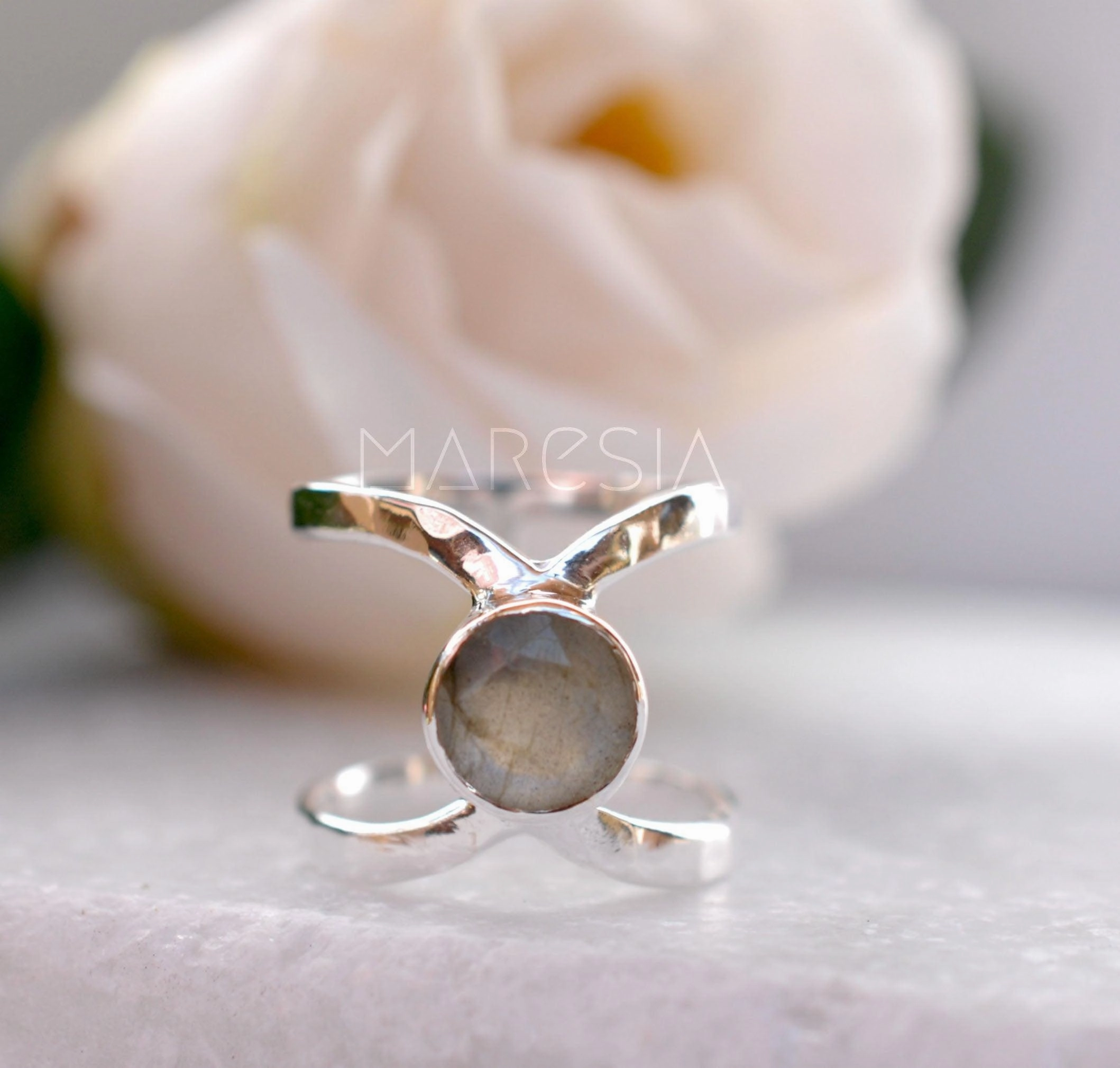 Honolulu Double Band Ring ~Rainbow Labradorite ~ Sterling Silver 925 ~  MR004