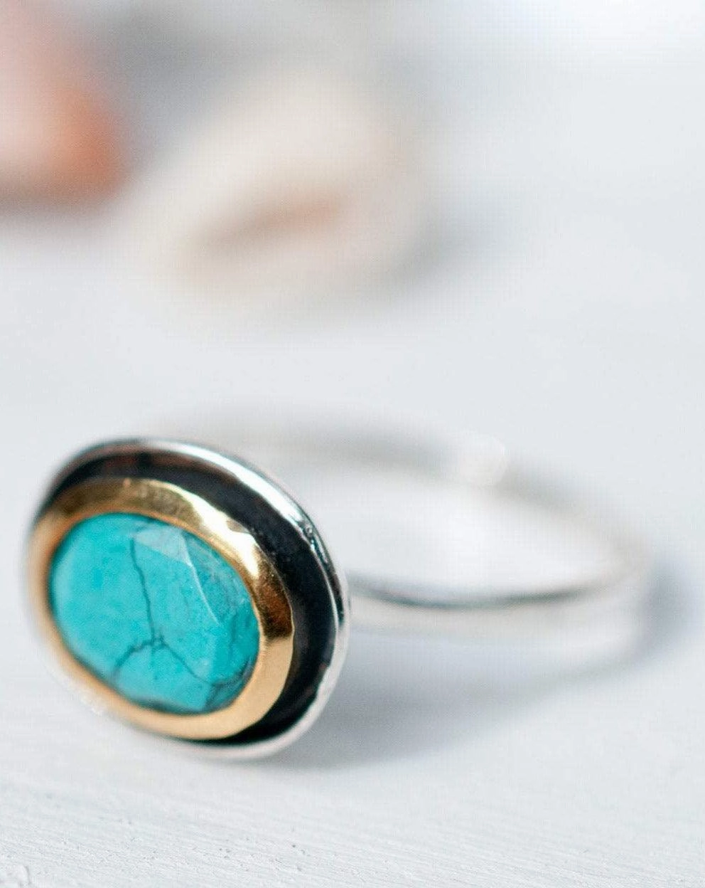 Howlite dyed Turquoise Ring ~ Sterling Silver 925 ~ MR218