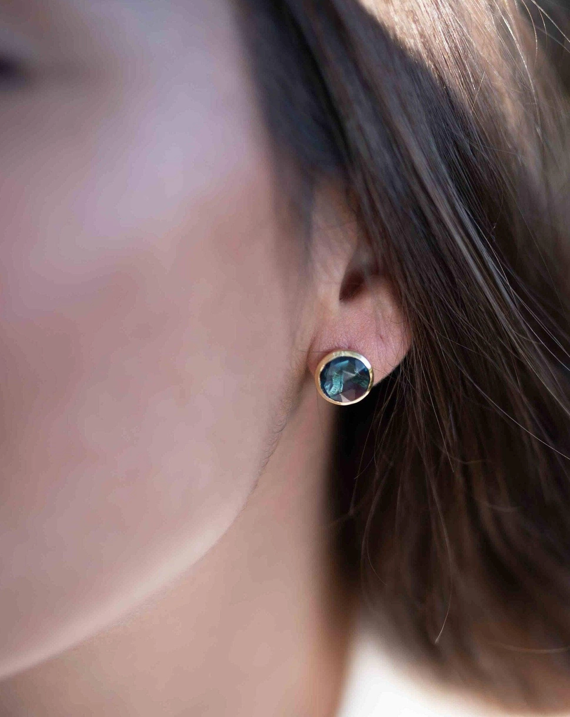 Jamy Earrings ~ Iolite hydro ~ 18k Gold Plated ~ ME183