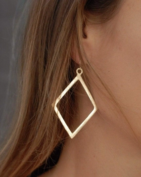 Joanne ~ Gold Plated ~ ME028