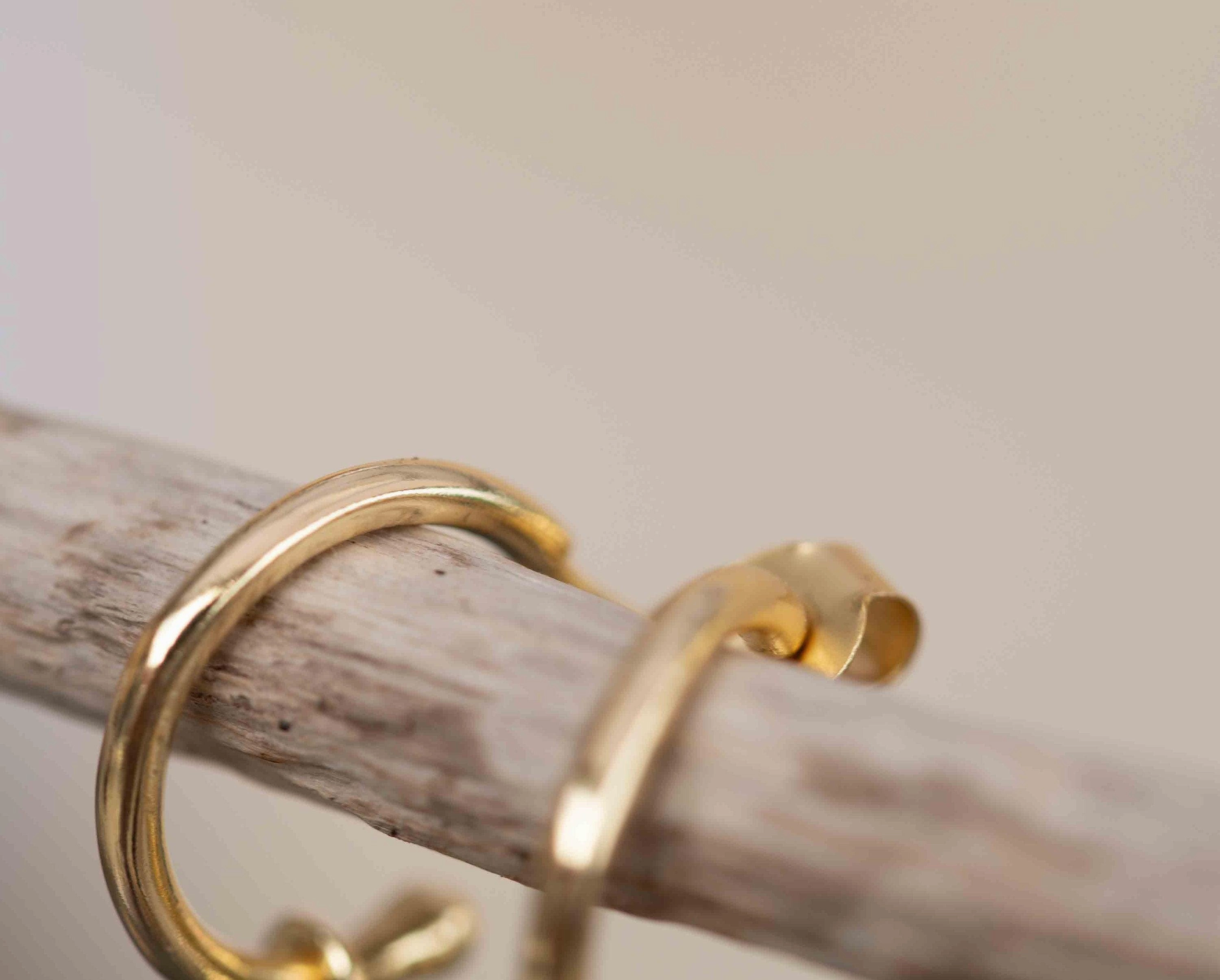Judy Pearl Earrings ~ 18k Gold Plated ~ ME204
