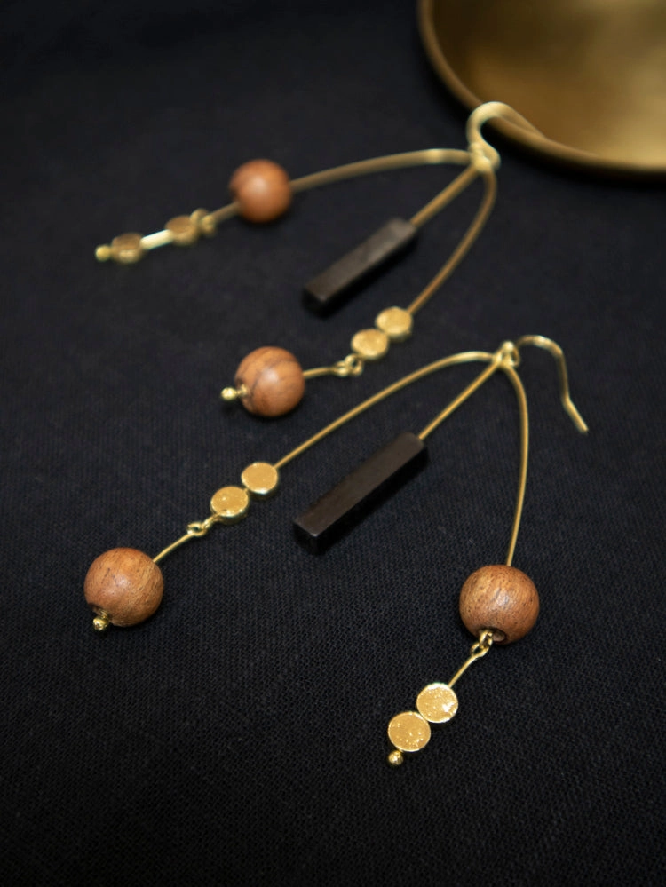 Kelsey Mobile Earrings - Wood