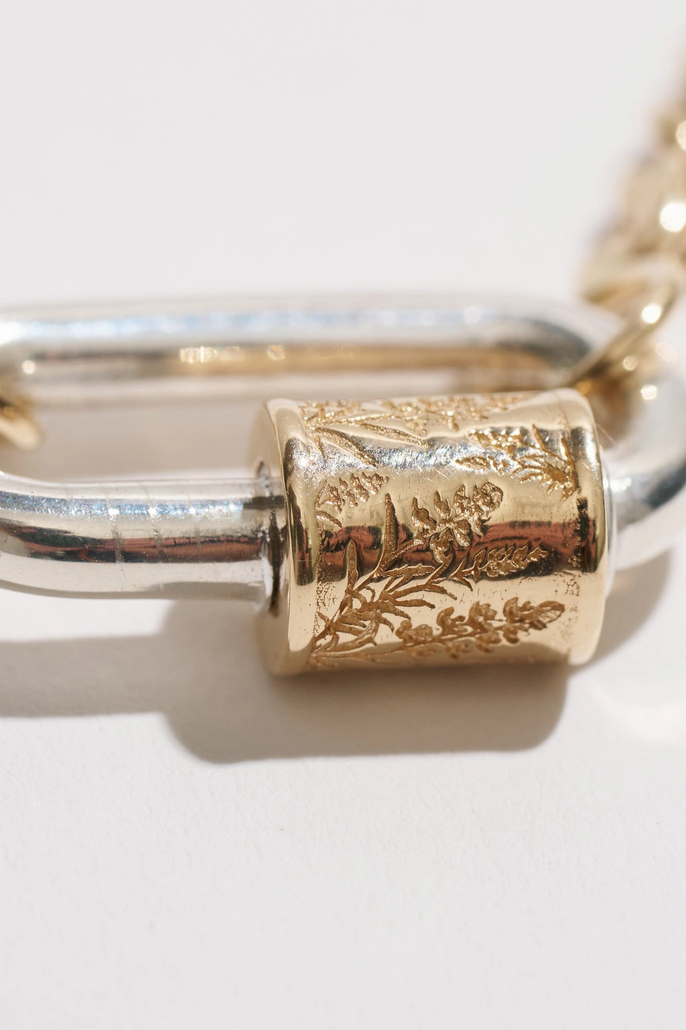 Kick Pleat Exclusive - Bluebonnet Chubby Medium Lock, Sterling & Yellow Gold