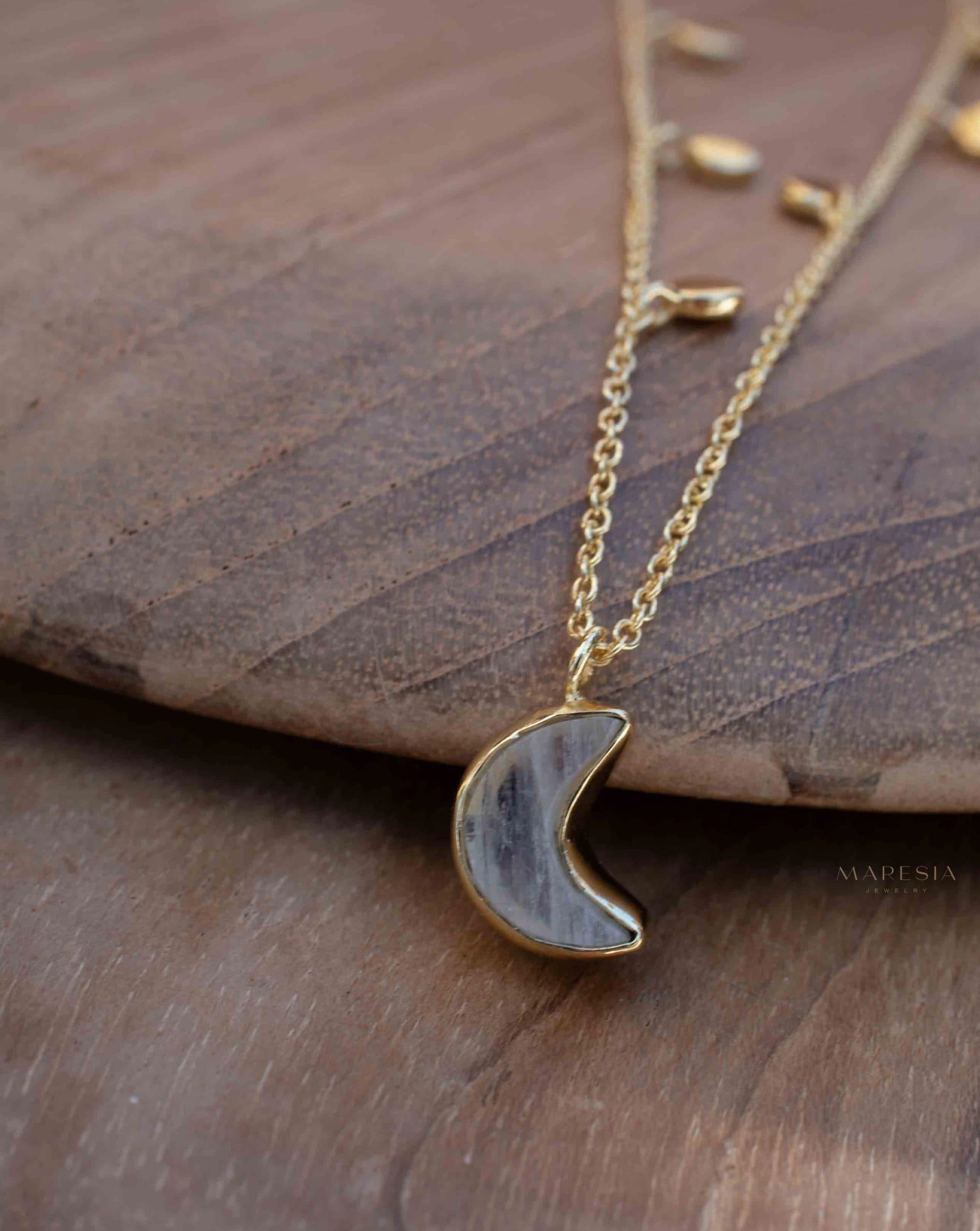Labradorite, Moonstone or Rose Quartz Necklace ~ Gold Plated 18k ~ MN129