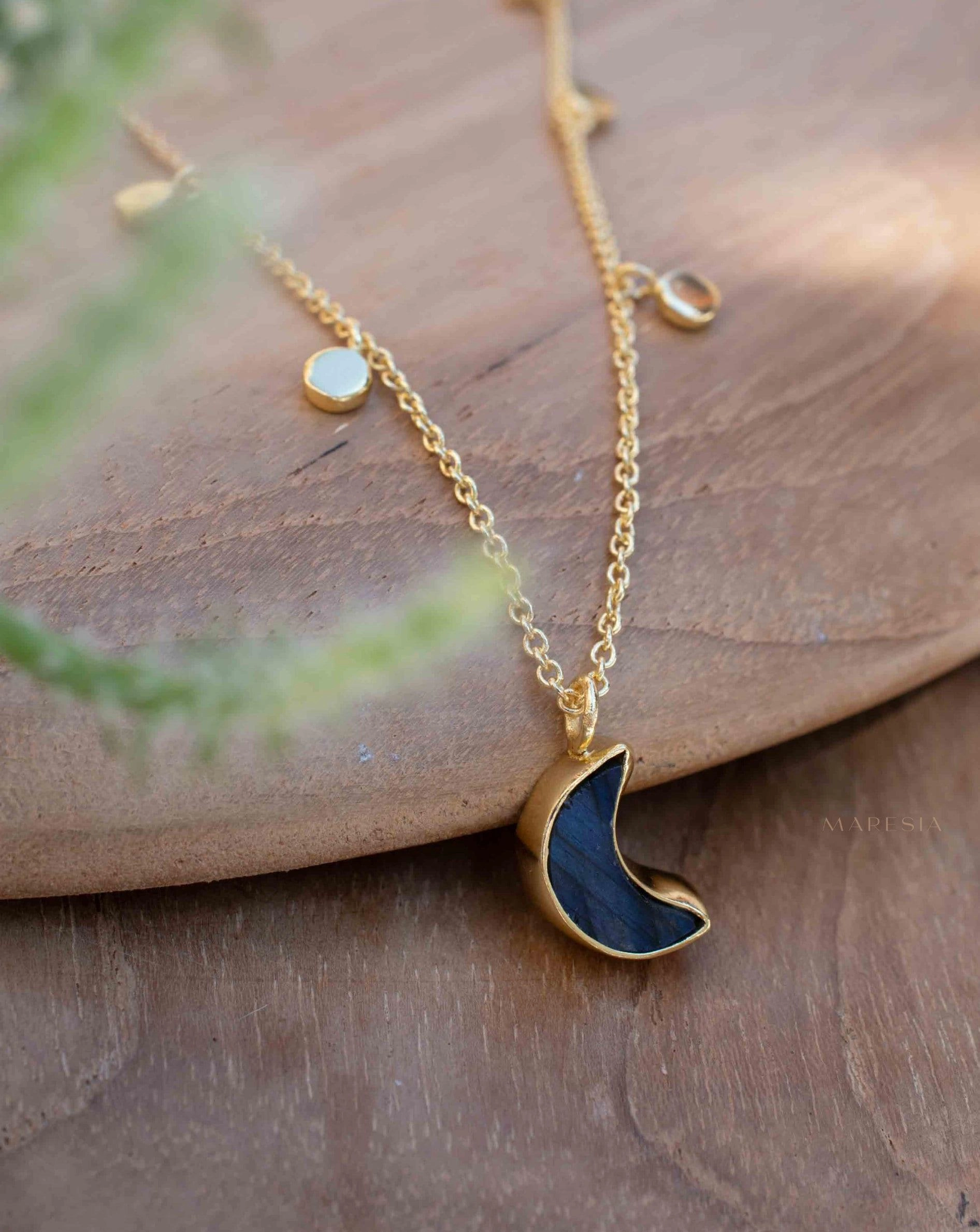 Labradorite Necklace ~ Gold Plated 18k ~ MN130