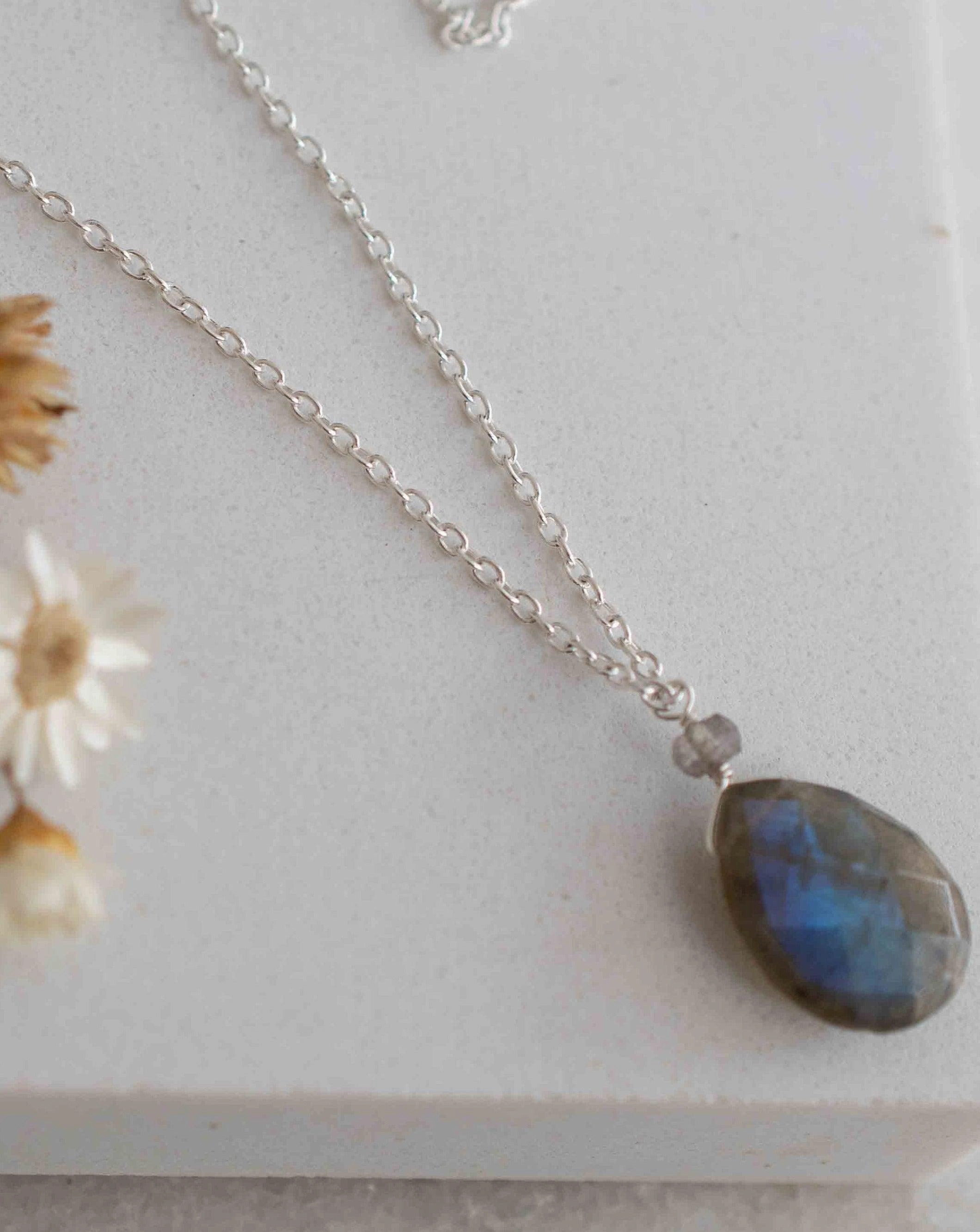 Labradorite Necklace ~ Sterling Silver 925 ~ MN092