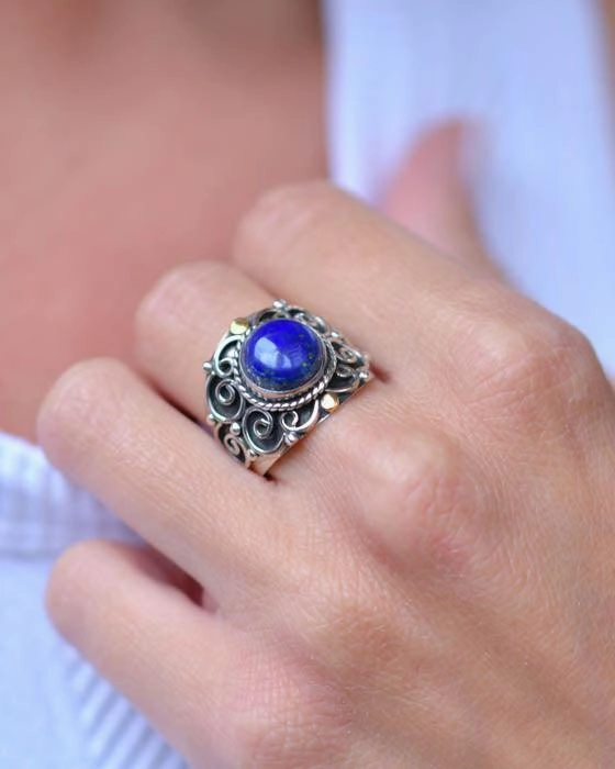 Lapis Lazuli Ring ~ Sterling Silver 925 ~ SMR151
