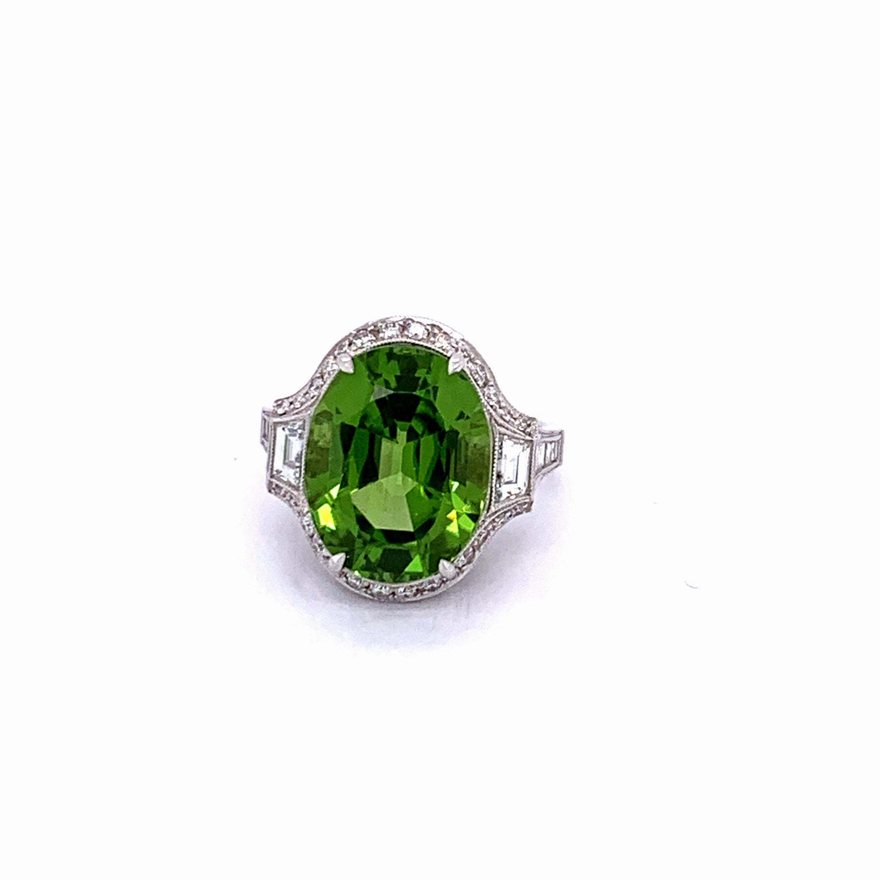 Le Joaillier Collection Peridot & Diamond Ring