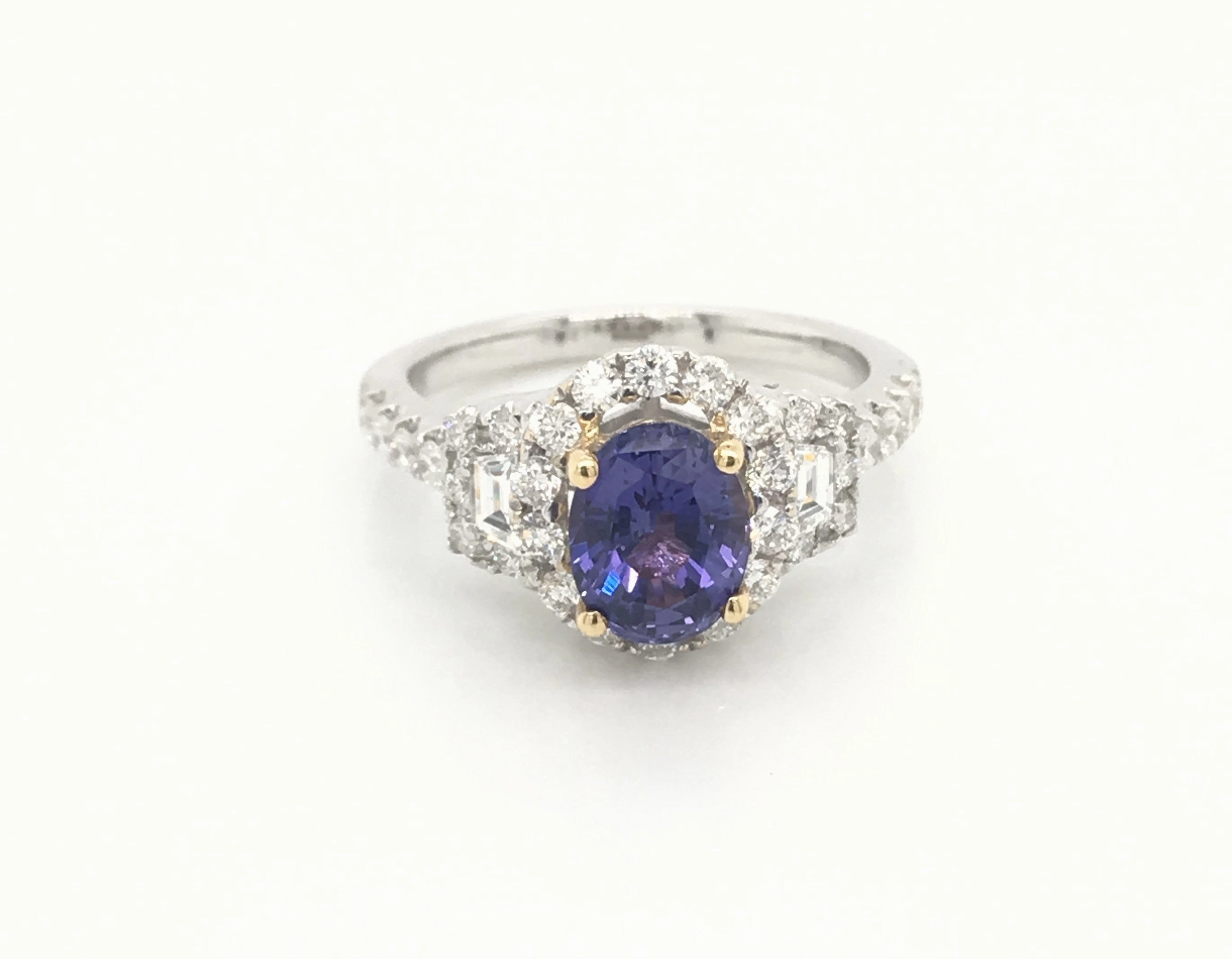 Le Joaillier Collection Purple Sapphire Ring