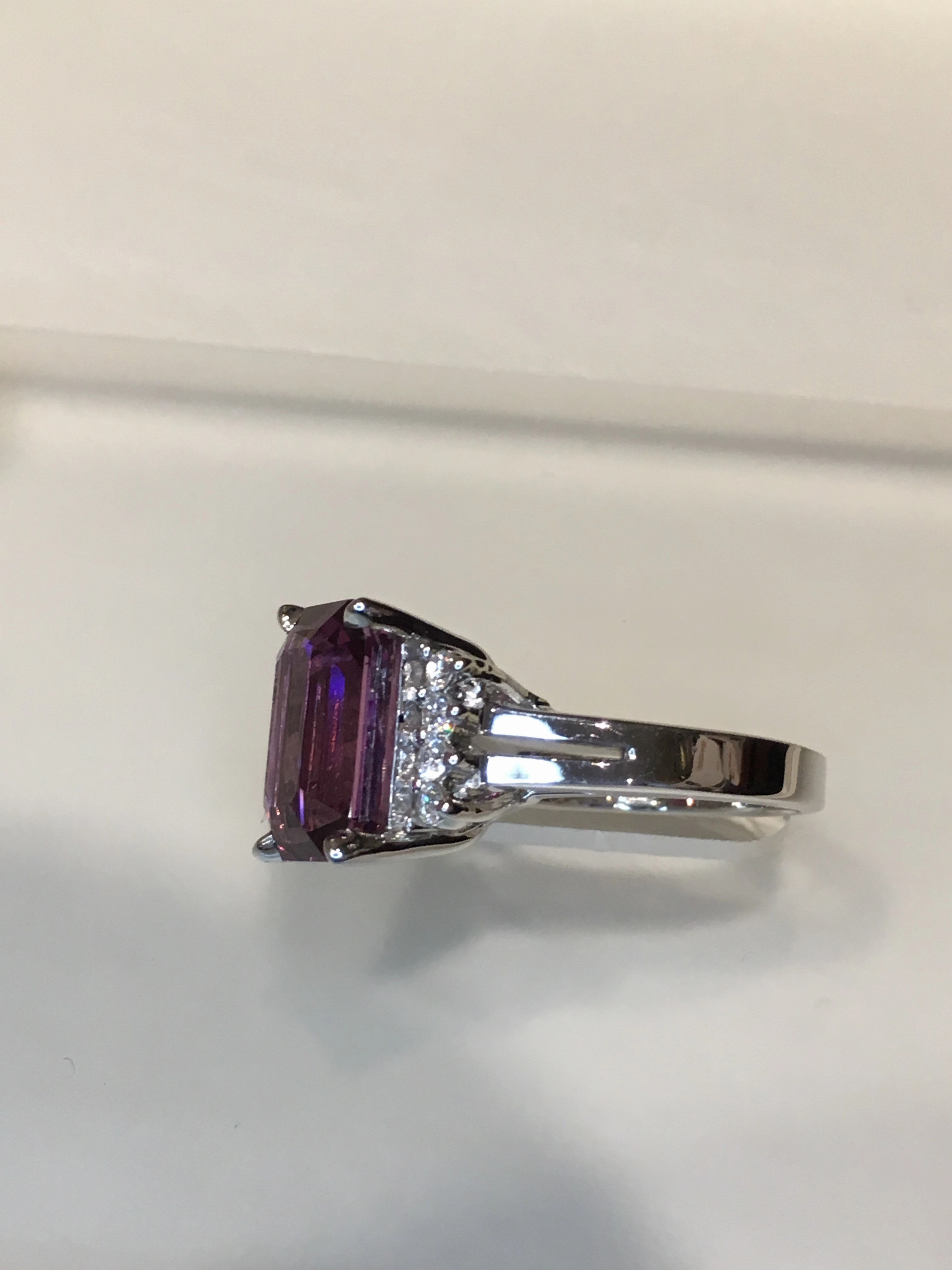 Le Joaillier Collection Spinel Ring
