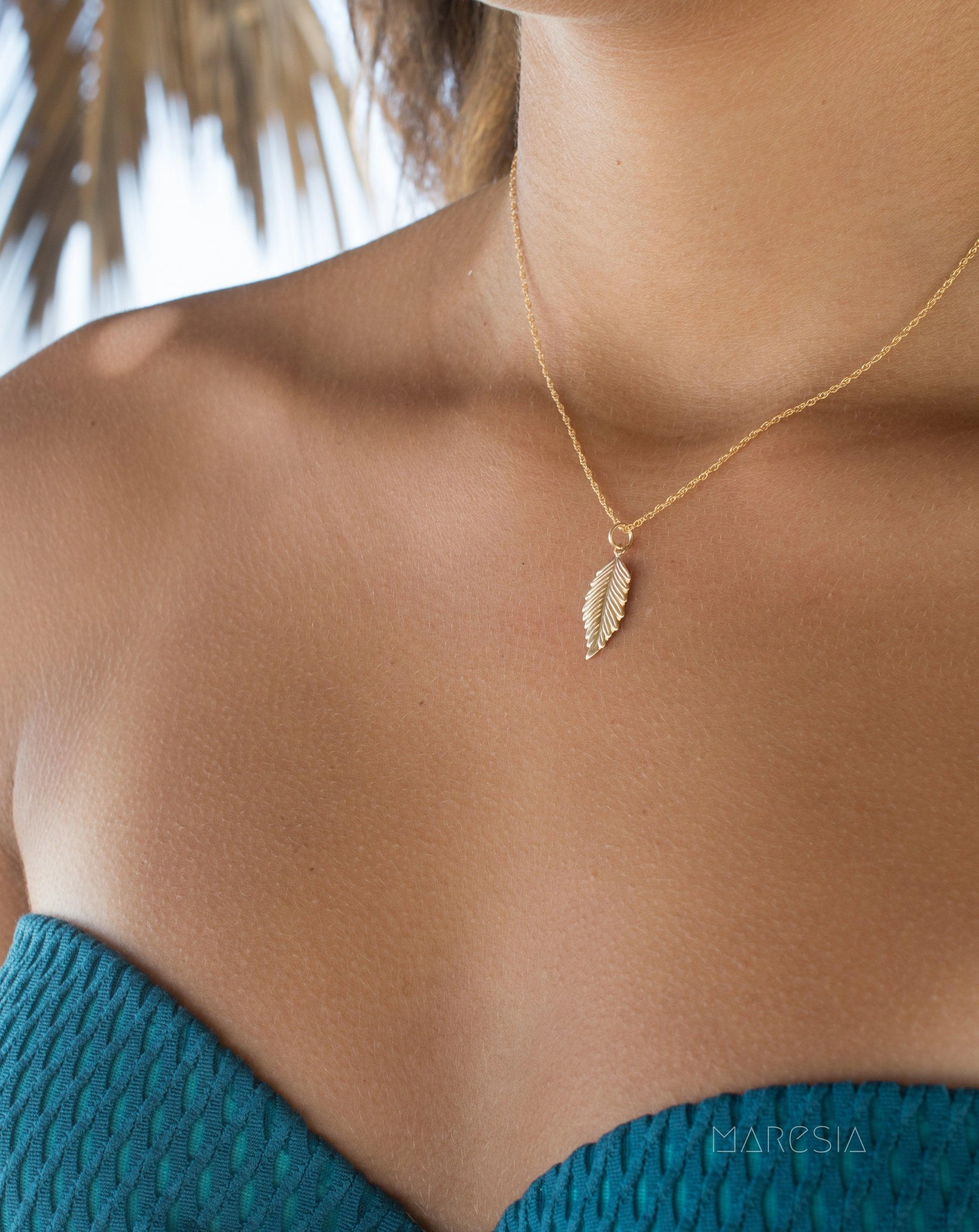 Leaf Necklace ~ Gold Filled ~ MN026