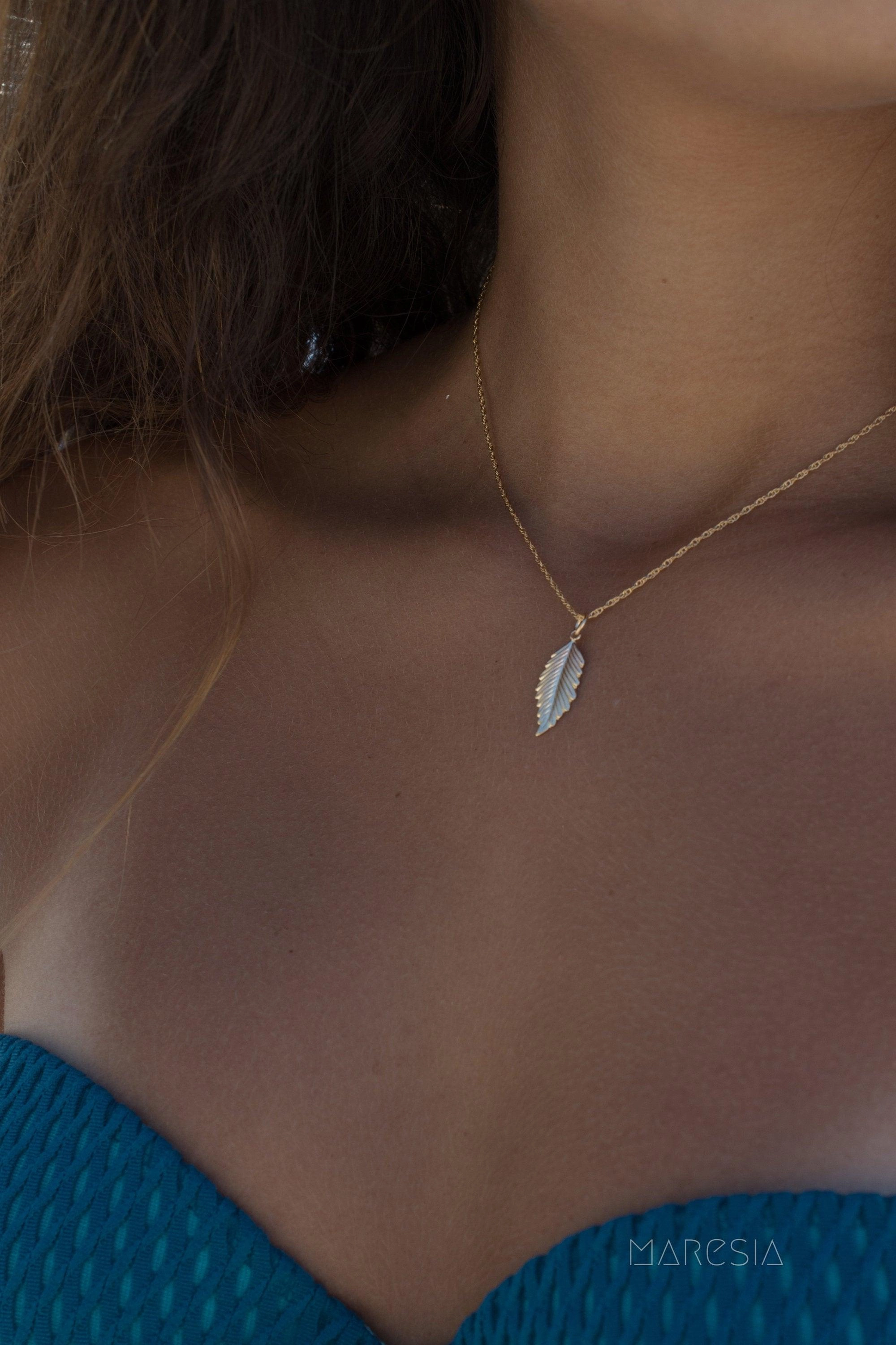 Leaf Necklace ~ Gold Filled ~ MN026