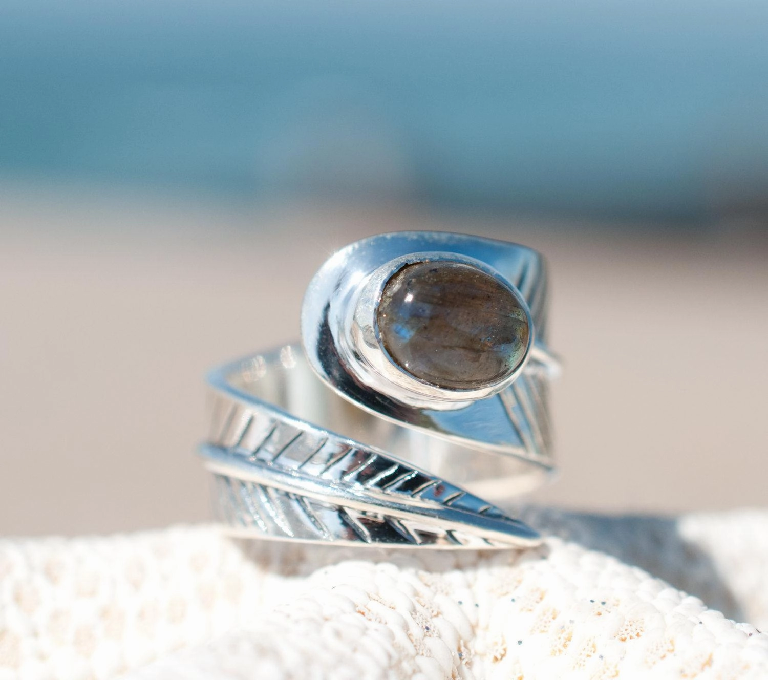 Leblon Leaf Labradorite Ring ~Sterling Silver 925~ SMR129