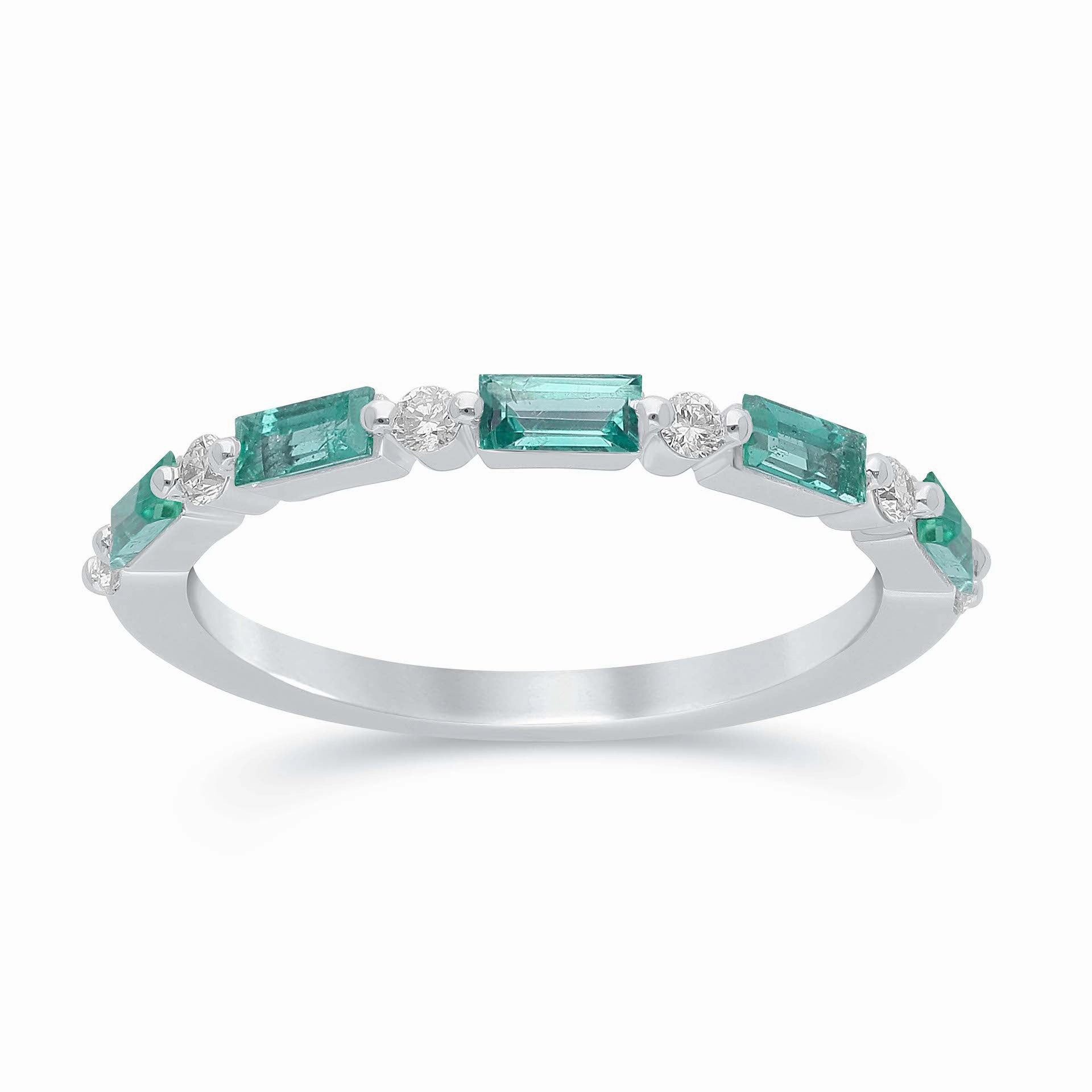 Lia Ring - YG