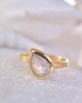Lica Rose Quartz Tear Drop Gold Ring ~ 18k Gold Plated ~ SMR126
