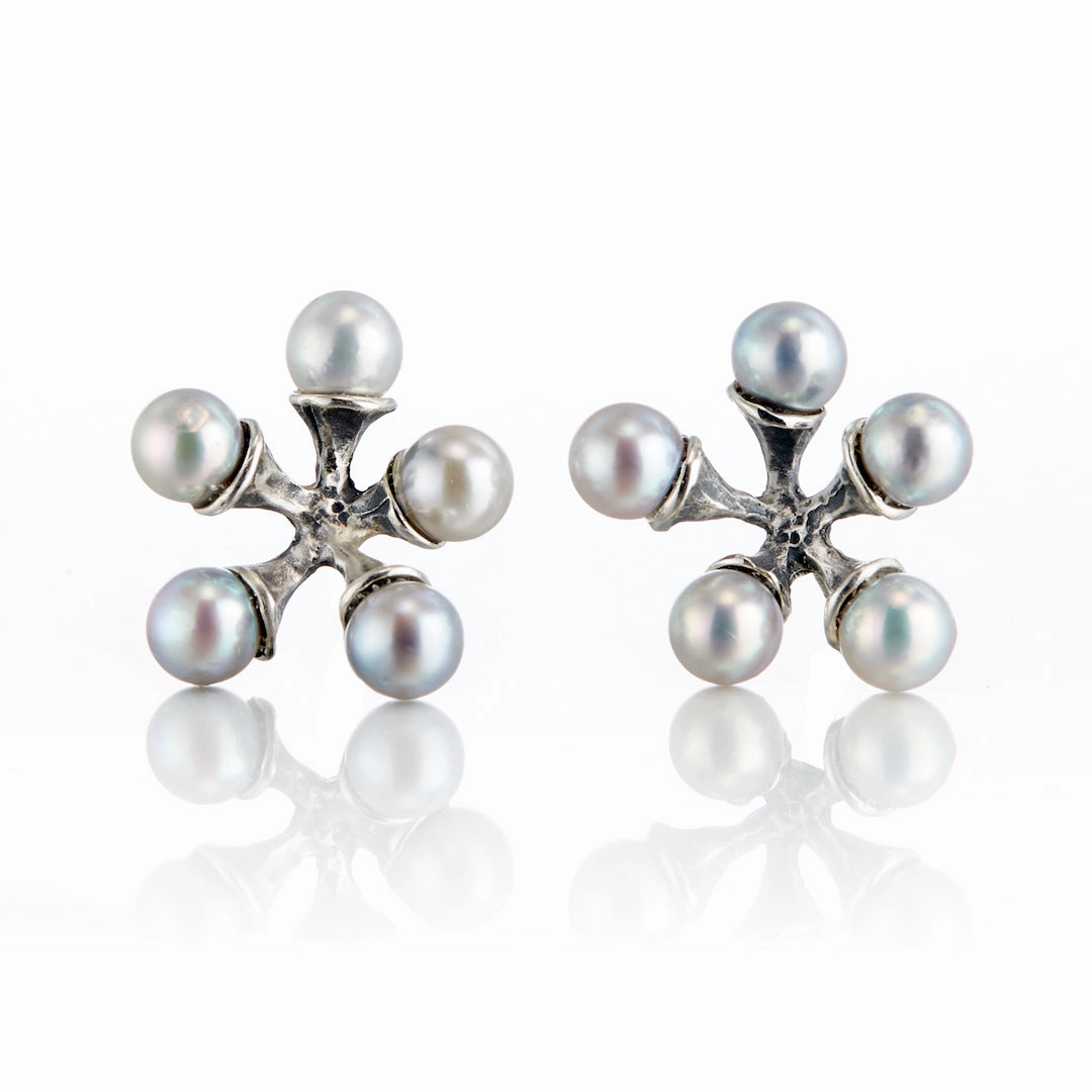 Light Silver Akoya Pearl Micro Jack Earrings