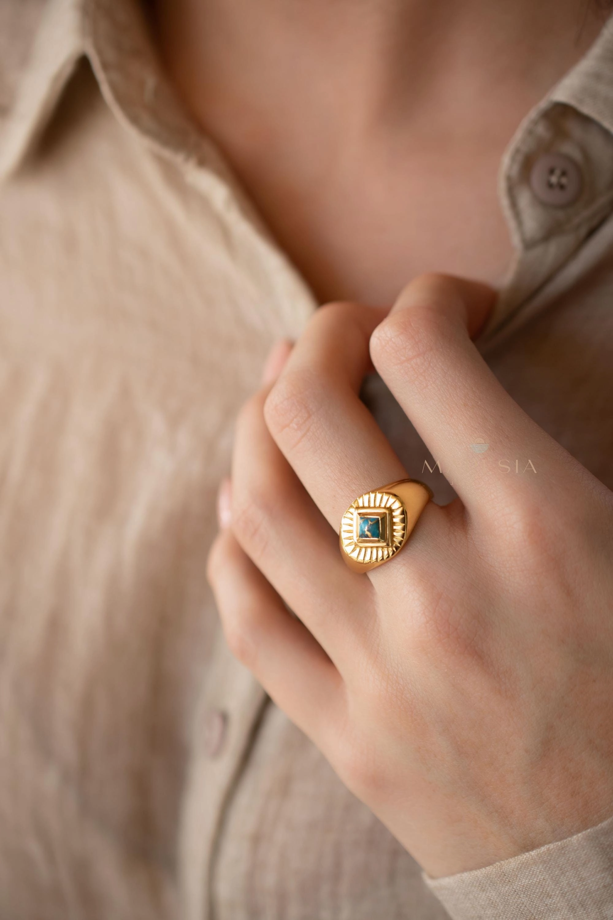 Liz Turquoise  Ring ~ 18k Gold Plated ~ MR358