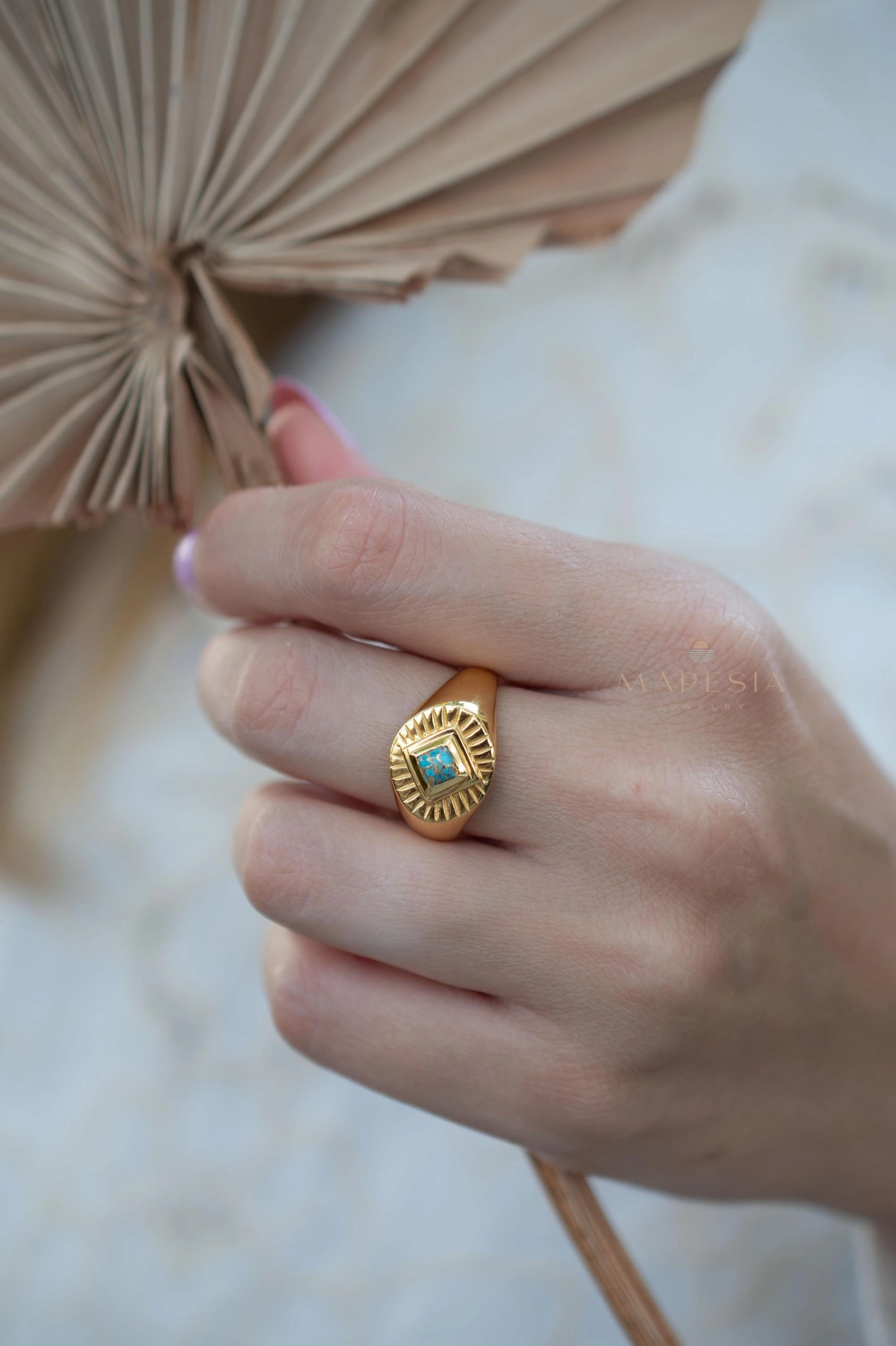 Liz Turquoise  Ring ~ 18k Gold Plated ~ MR358