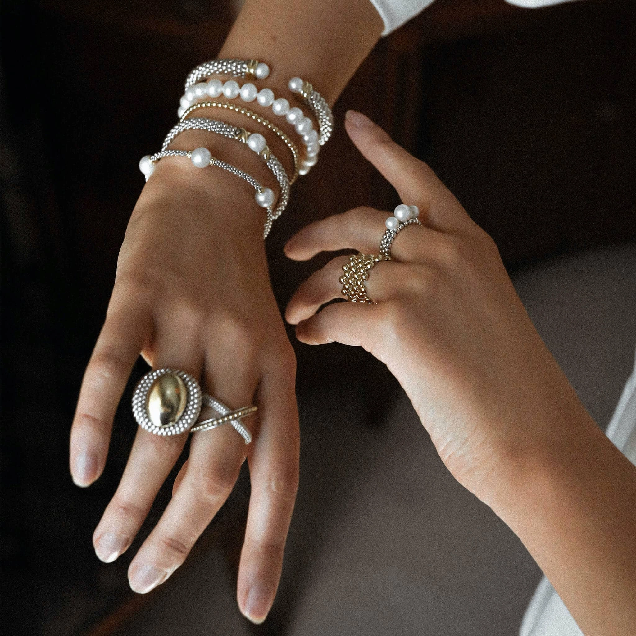 Luna Caviar Pearl Ring