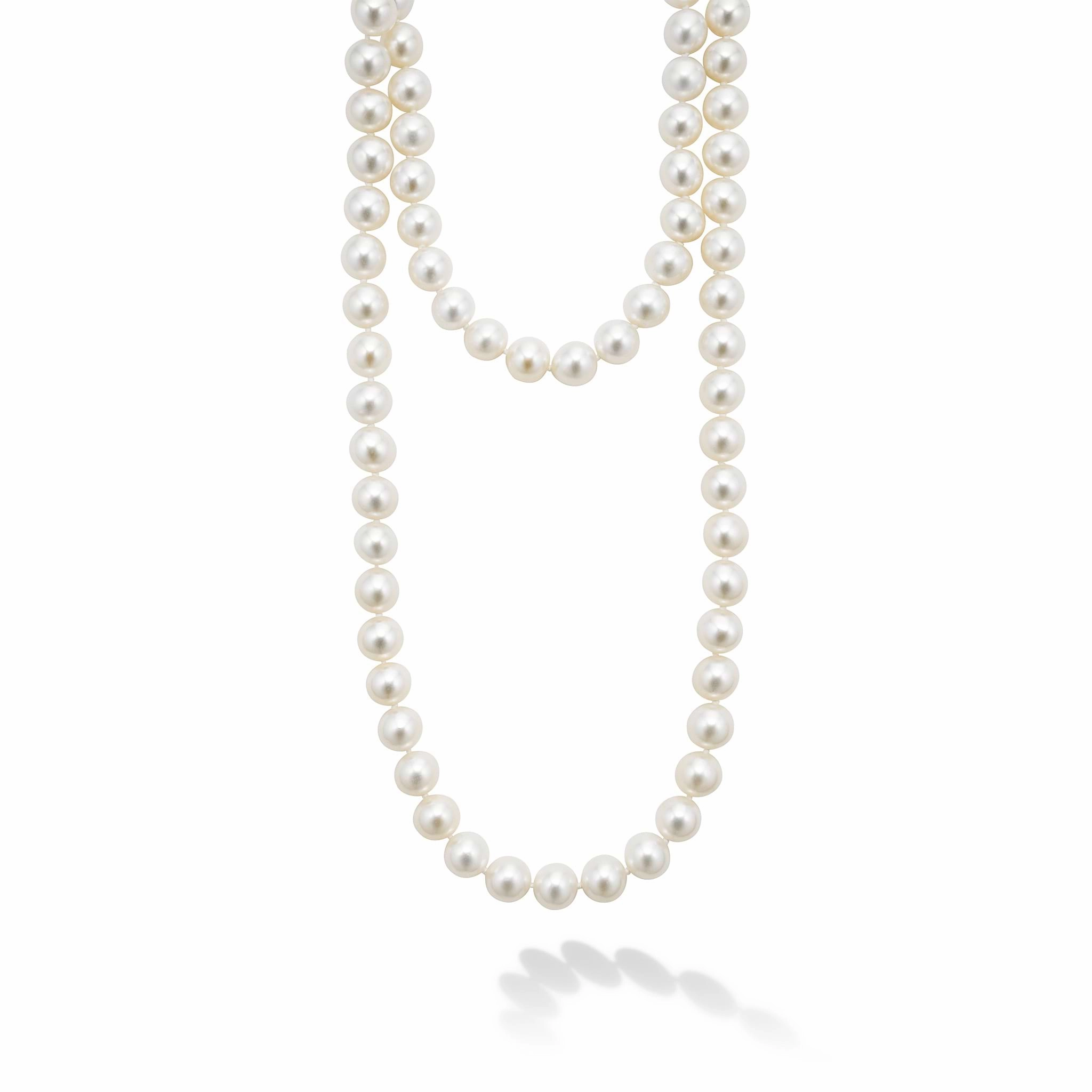 Luna Large Pearl Necklace
