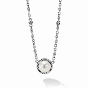 Luna Pearl Pendant Necklace