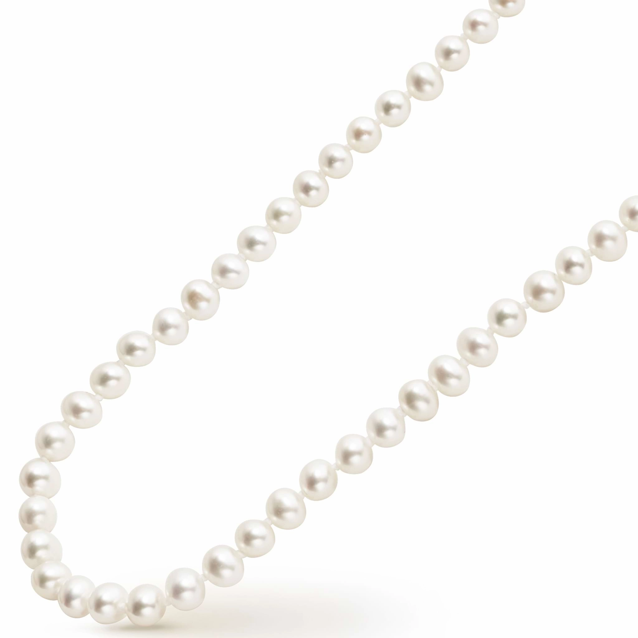 Luna Small Pearl Necklace