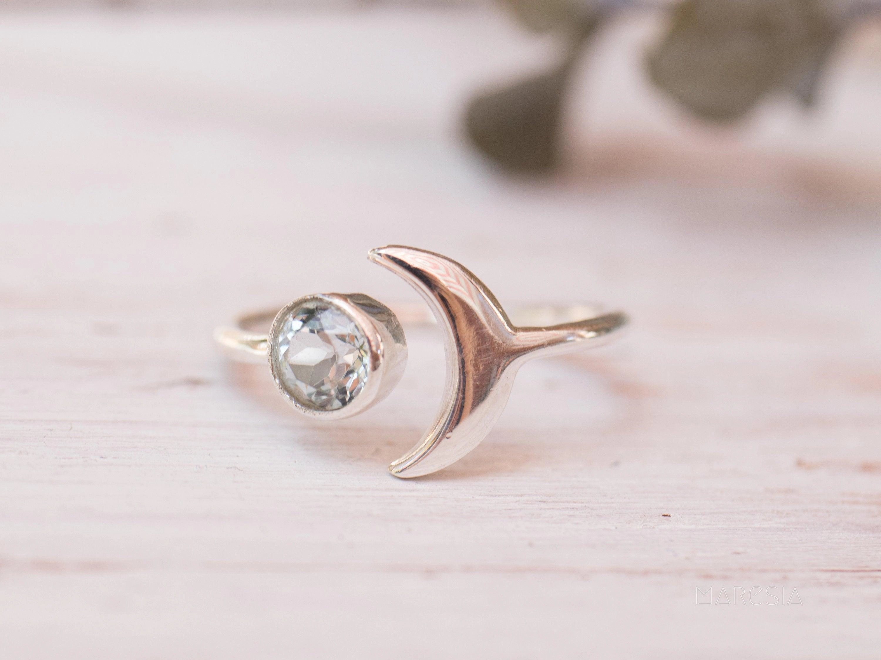 Malibu Half Moon Ring ~ Blue Topaz ~ Sterling Silver 925 ~ MR118A