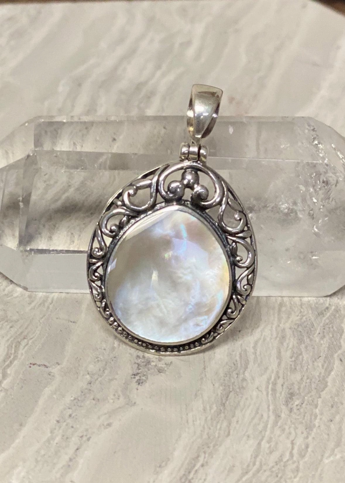 Mari Pendant ~ Abalone ~ Sterling Silver 925 ~ SMP005