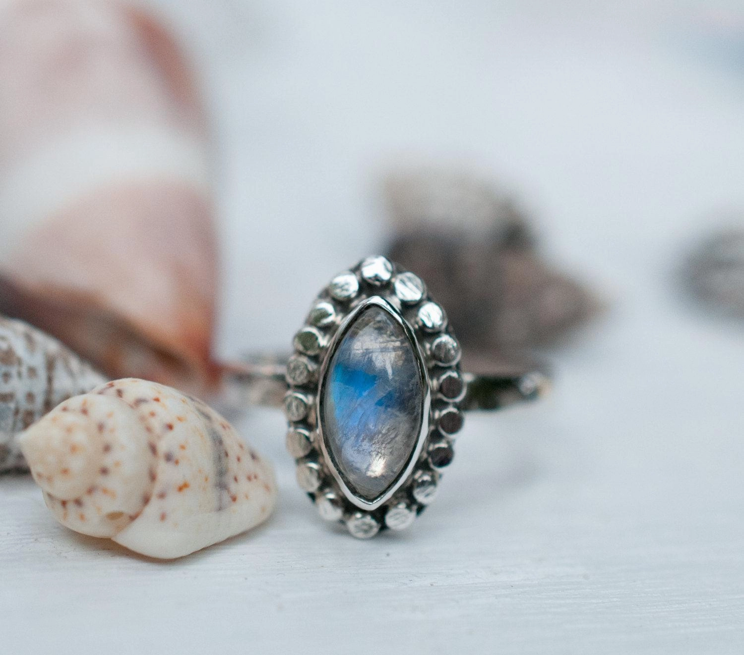 Maui Ring ~ Moonstone ~ Sterling Silver 925 ~MR016