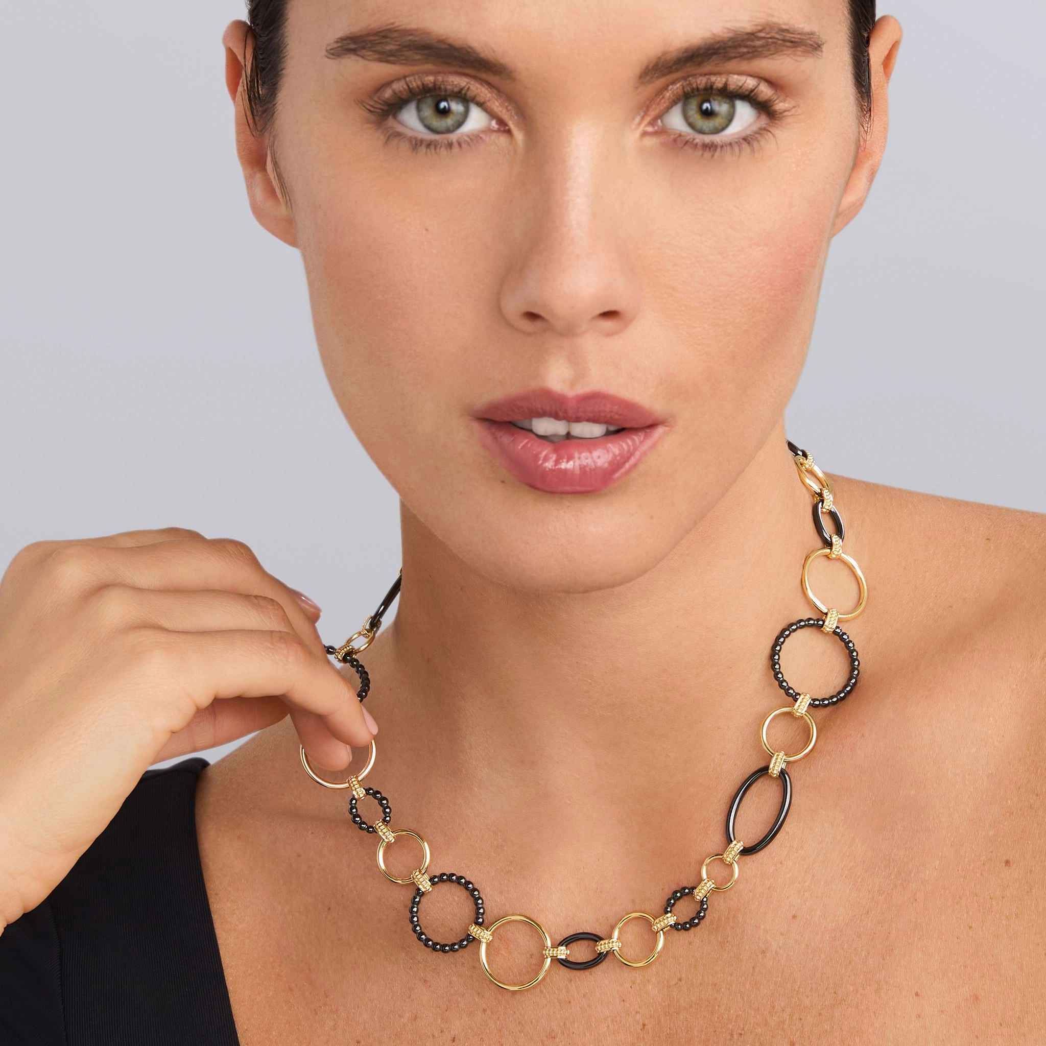 Meridian 18K Gold and Black Ceramic Elevated Link Necklace | 24mm