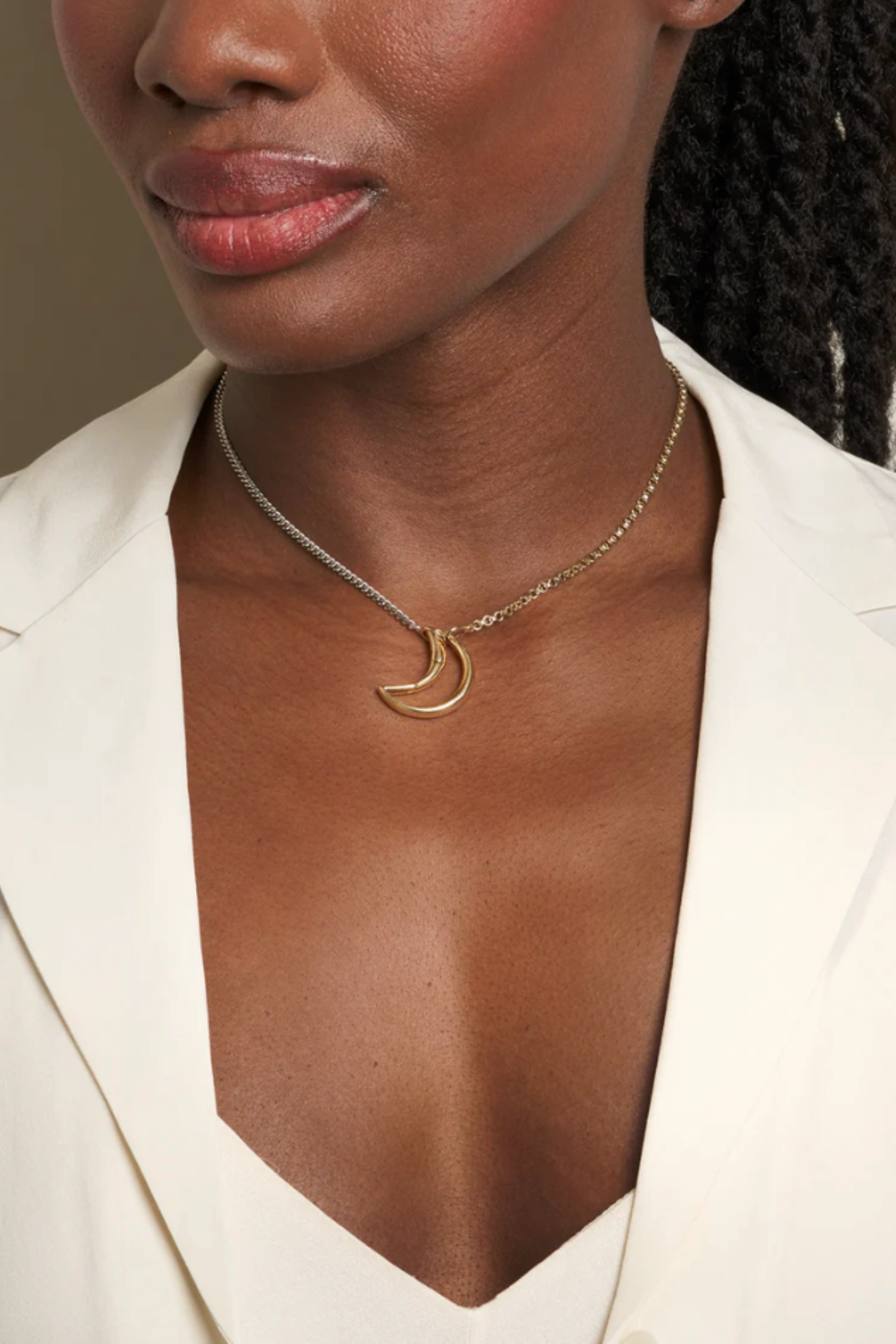 Moonlock, Yellow Gold