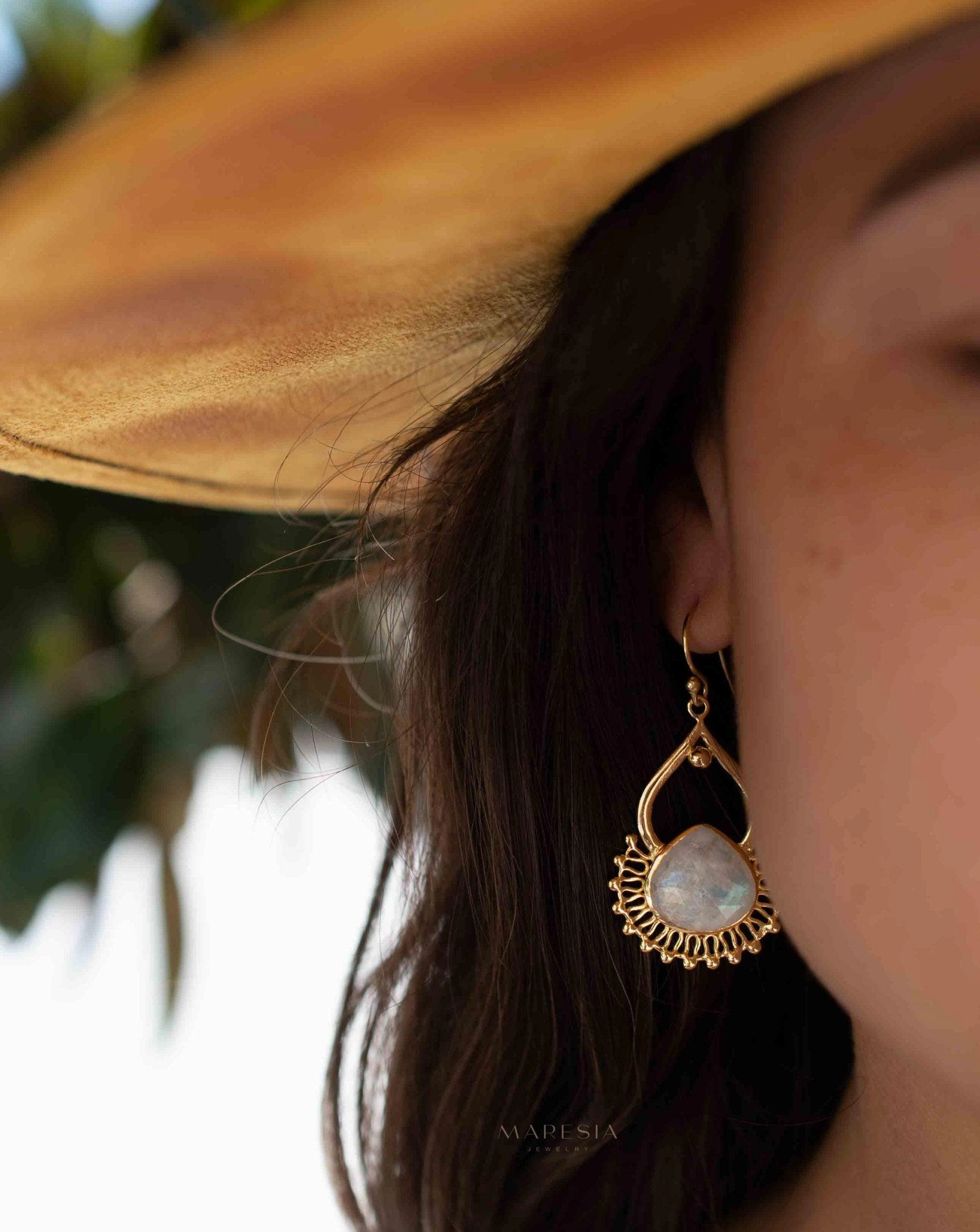 Moonstone 18k Gold Plated Earrings ~ ME185