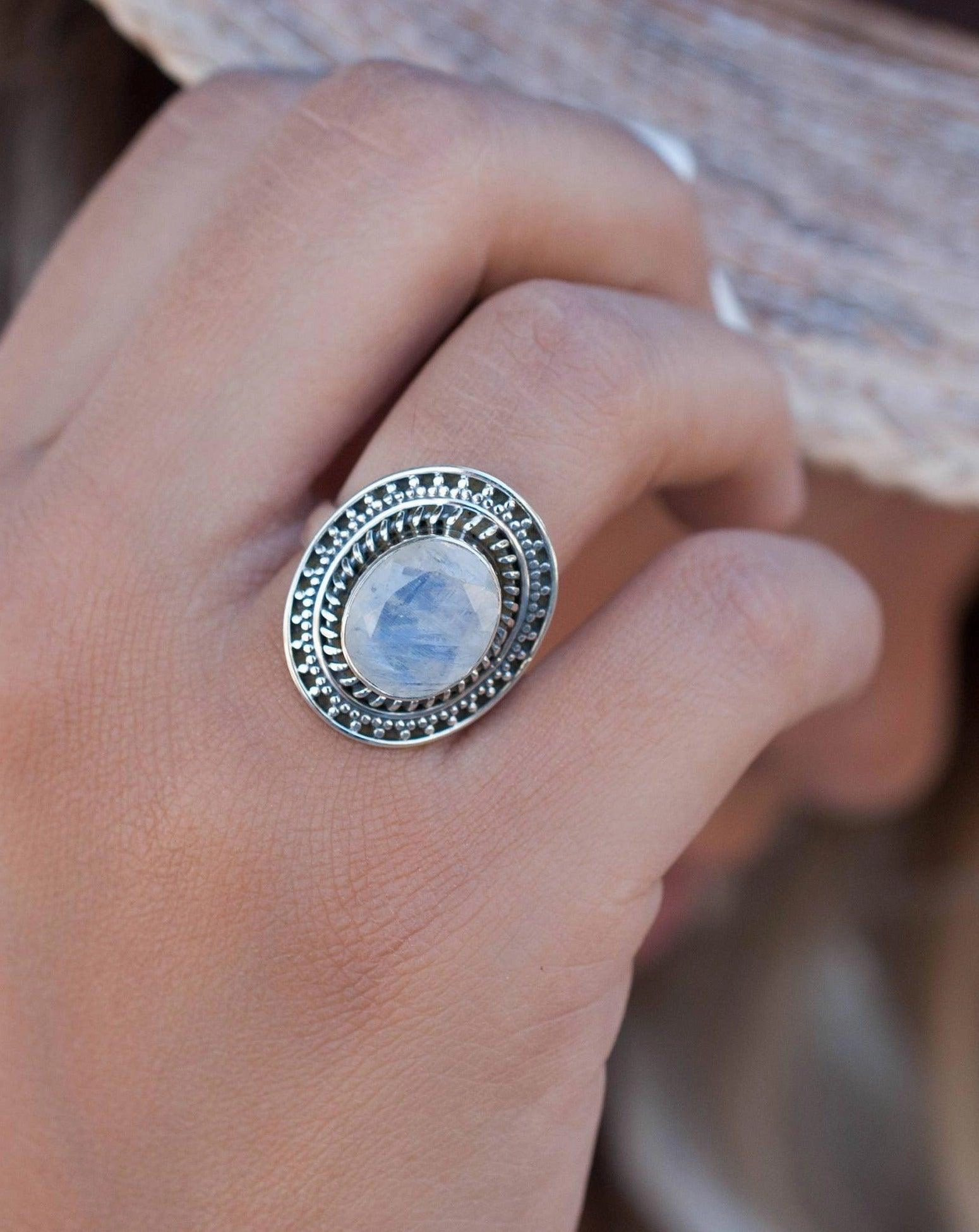 Moonstone Ring ~ Sterling Silver 925 ~ MR024