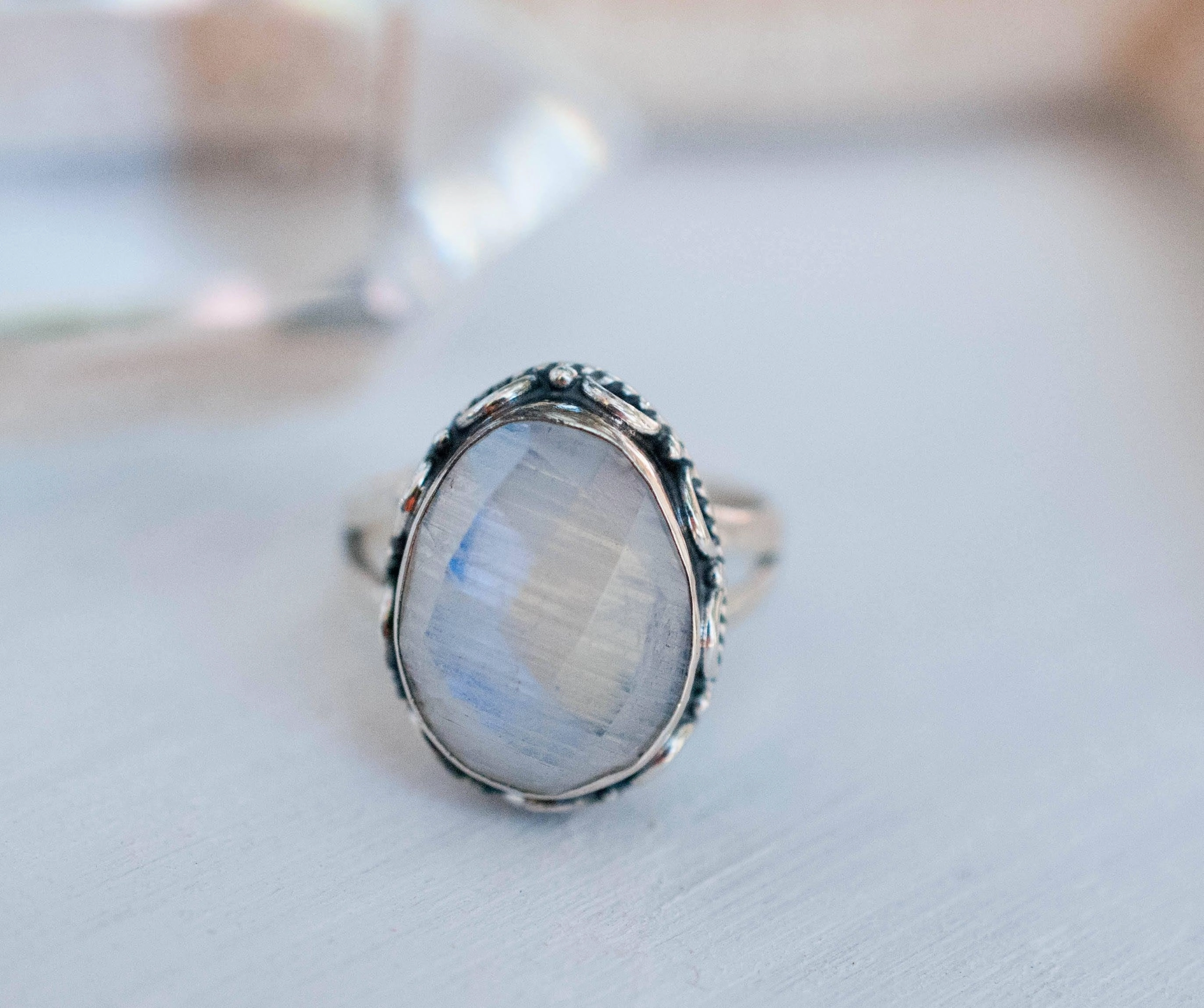 Moonstone Ring ~ Sterling Silver 925 ~ MR092