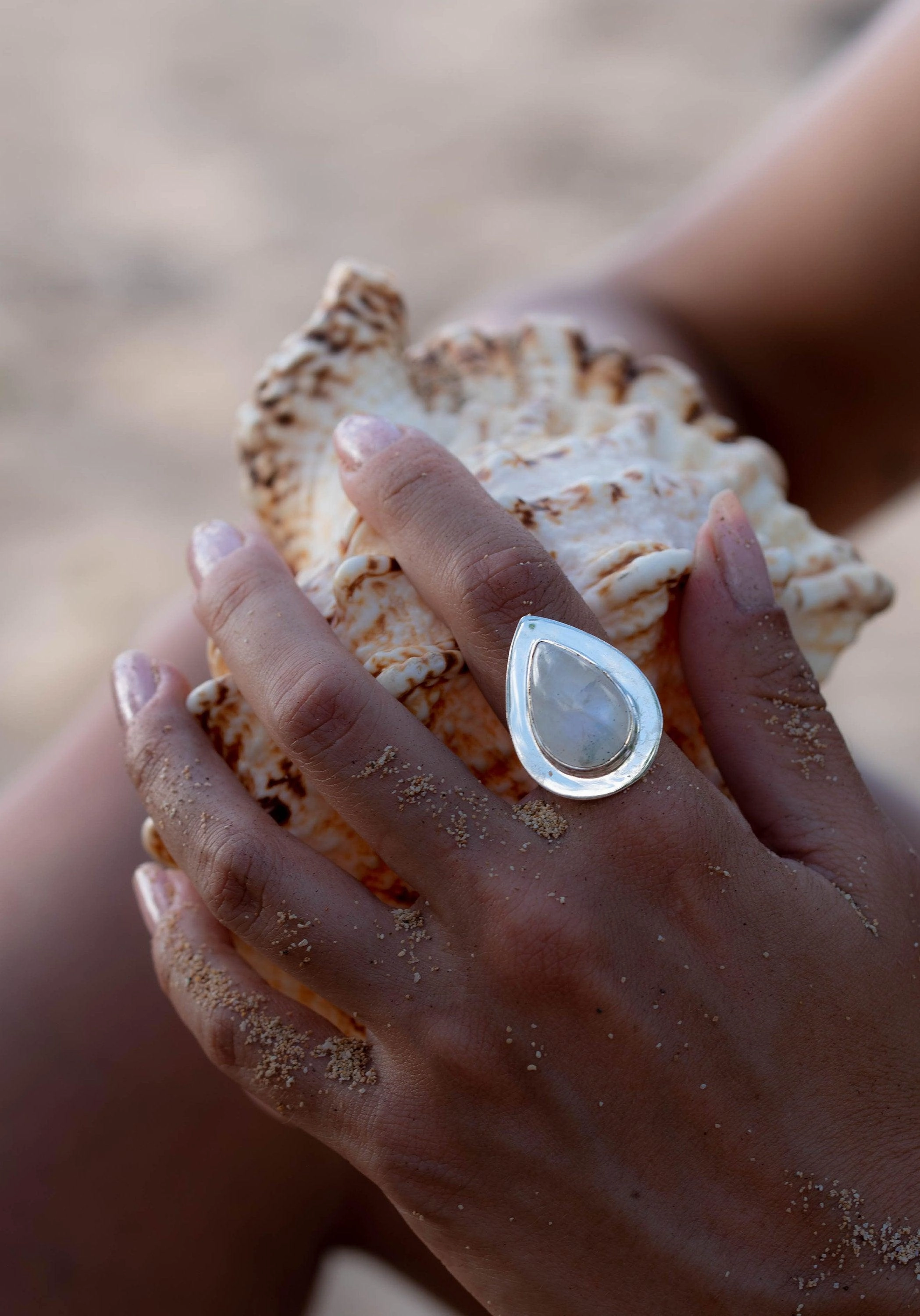 Moonstone Ring ~ Sterling Silver 925 ~ MR108B