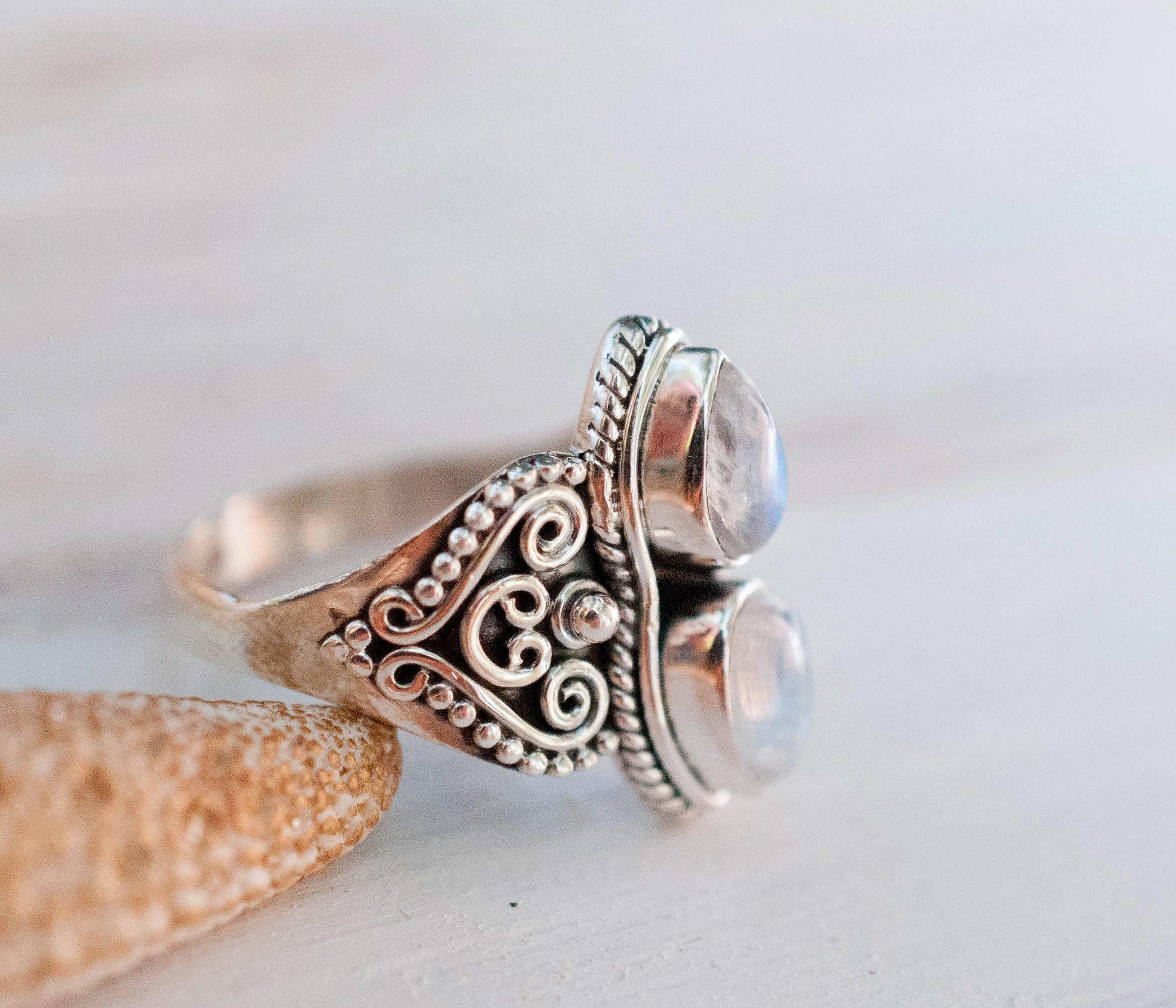 Moonstone Ring  ~ Sterling Silver 925 ~MR142