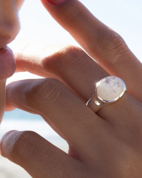 Moonstone Ring ~ Sterling Silver 925 ~MR156
