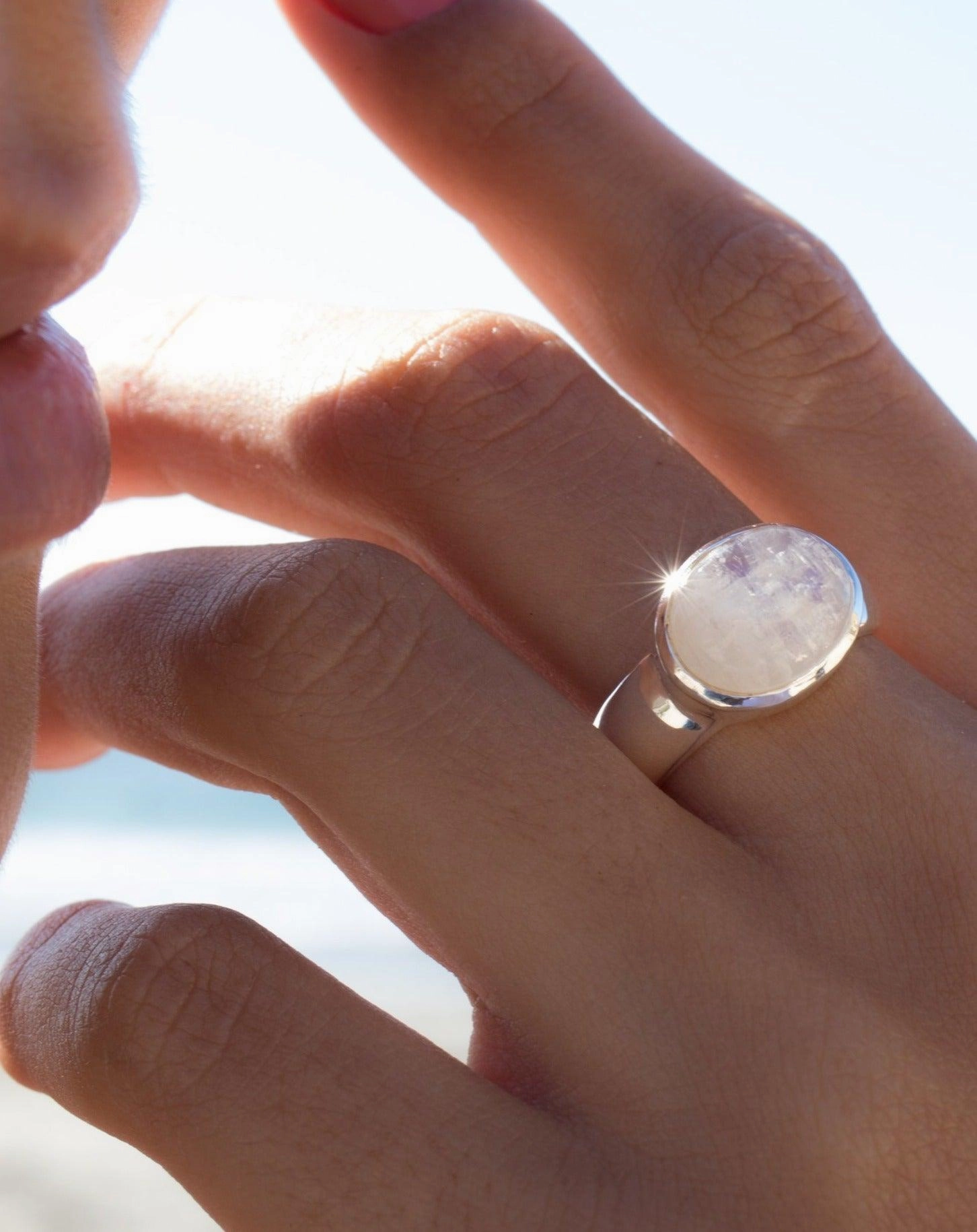 Moonstone Ring ~ Sterling Silver 925 ~MR156