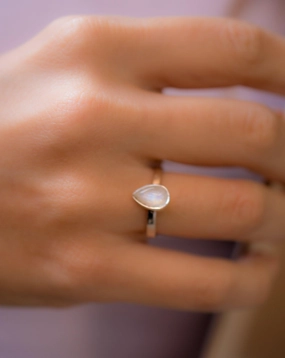 Moonstone Ring ~Sterling Silver 925 ~ MR206