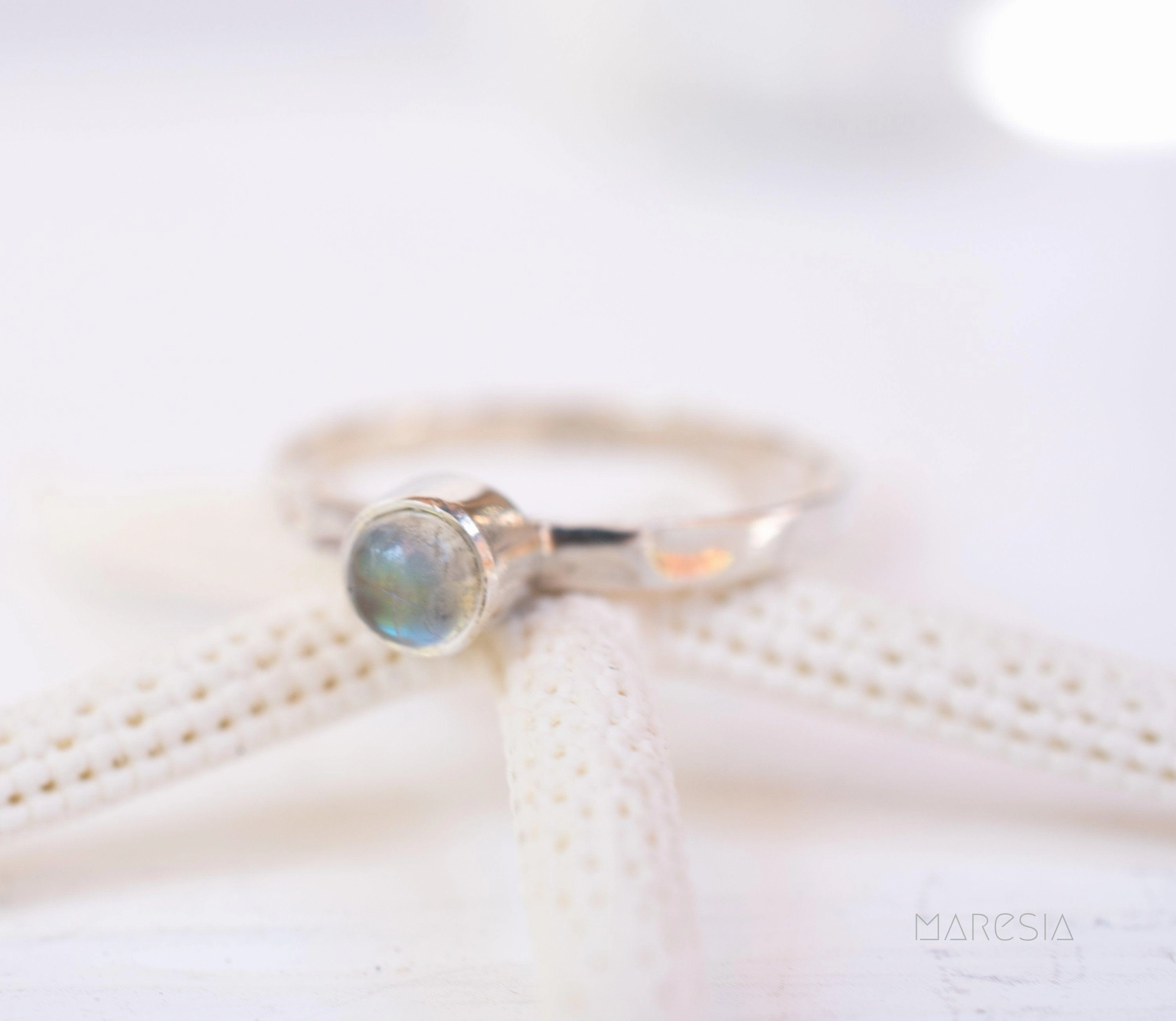 Moonstone Ring~ Sterling Silver 925 ~ MR207