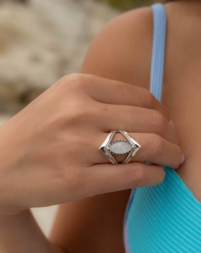 Moonstone Ring~ Sterling Silver 925 ~ MR250