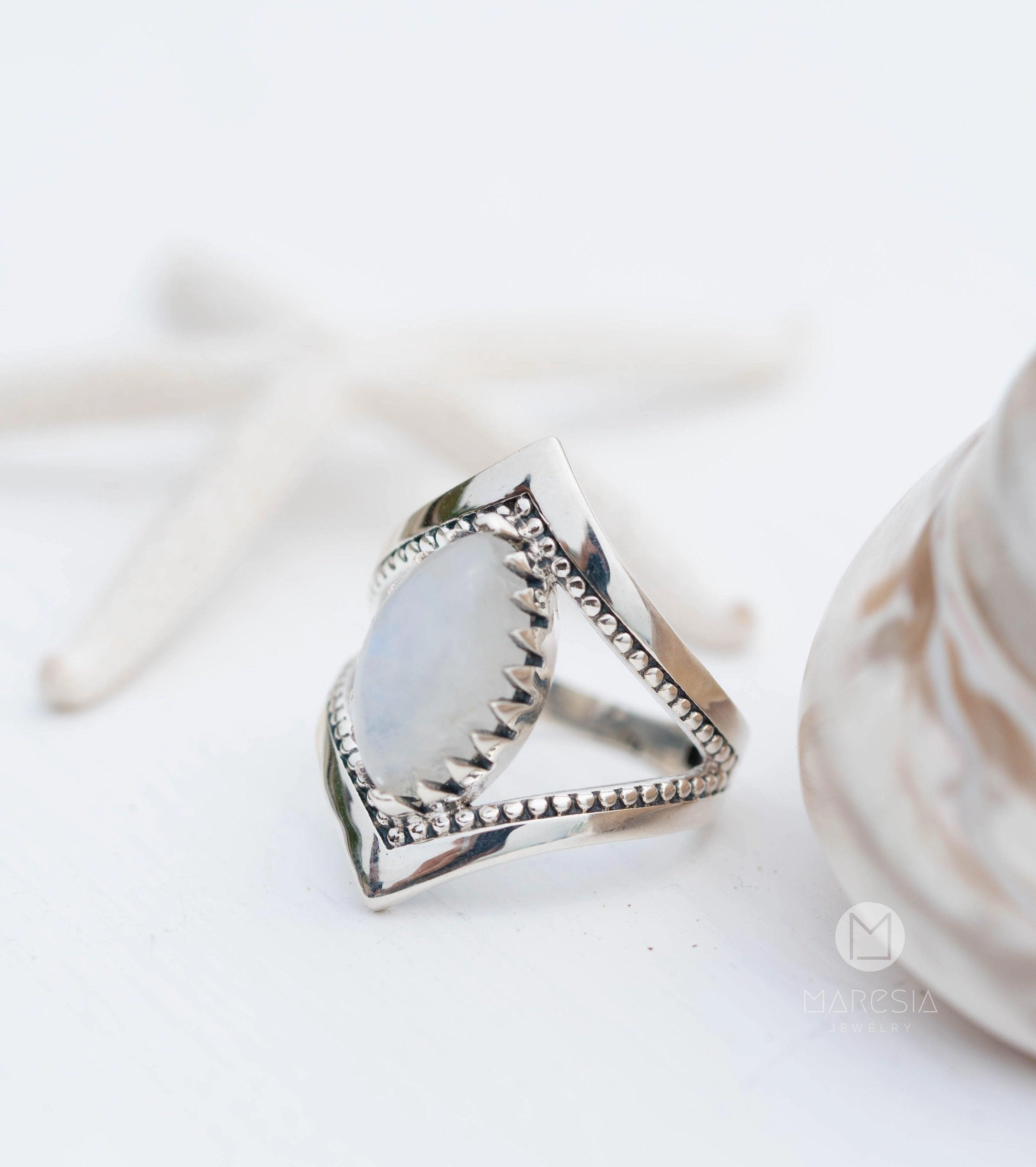 Moonstone Ring~ Sterling Silver 925 ~ MR250