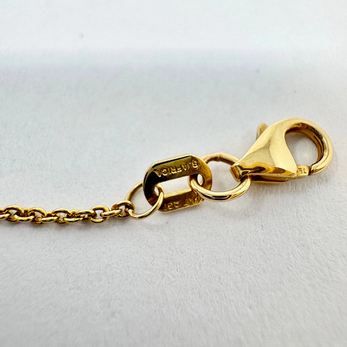 Nayla Arida Pendant Necklace