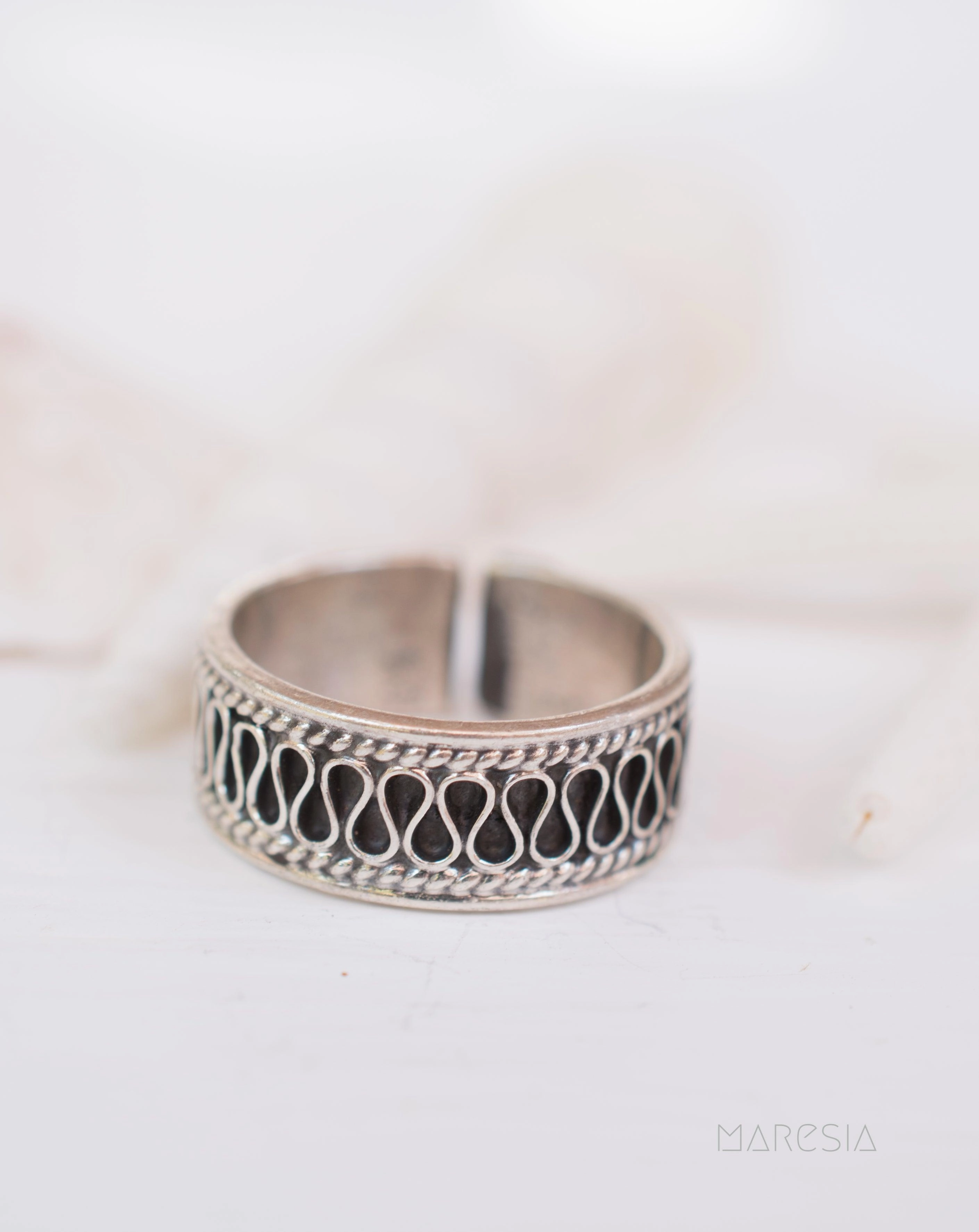 OB Ring ~ Sterling Silver 925~SMR097