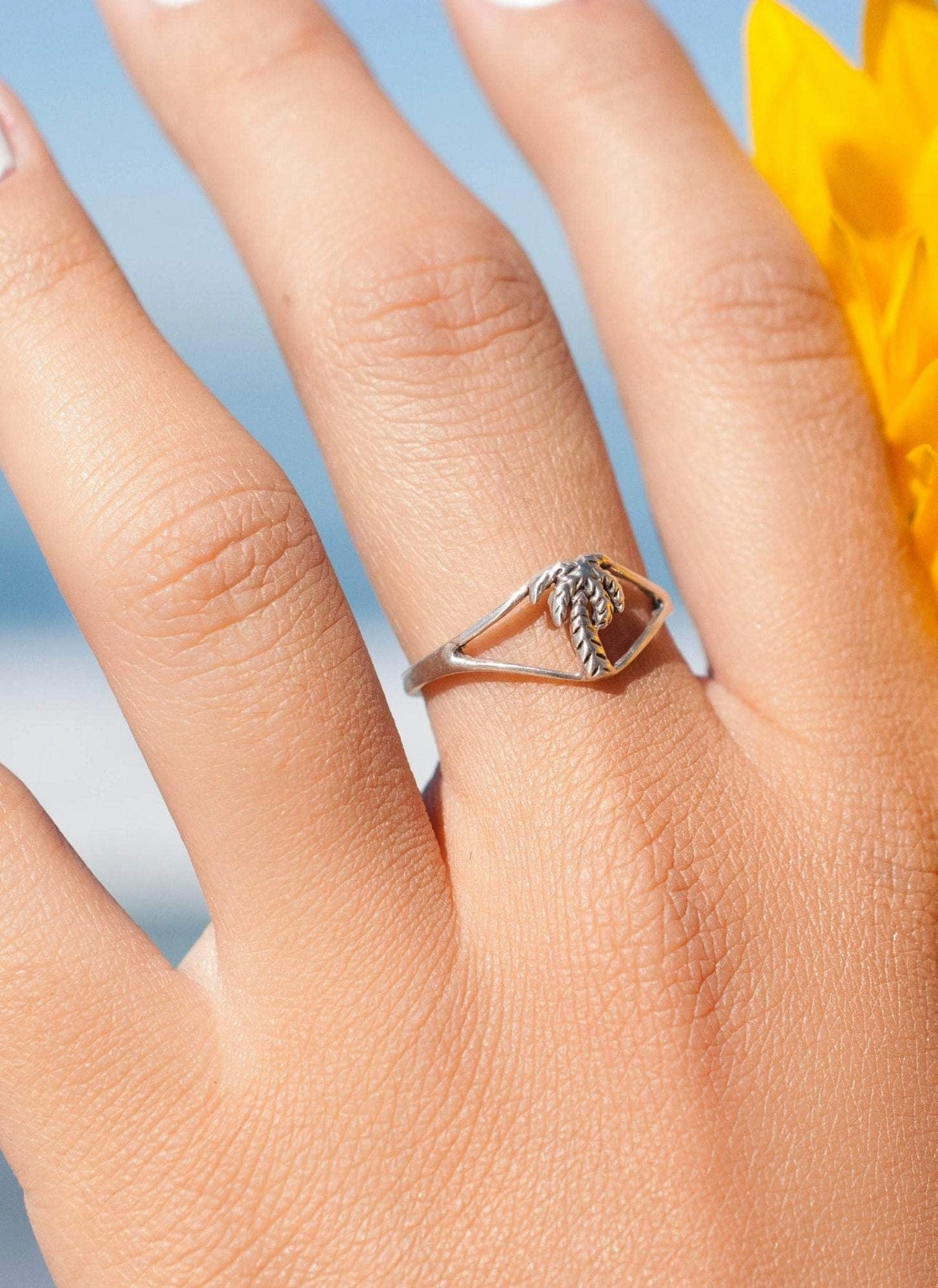 Palm Tree Ring ~ Sterling Silver 925 ~ MR244