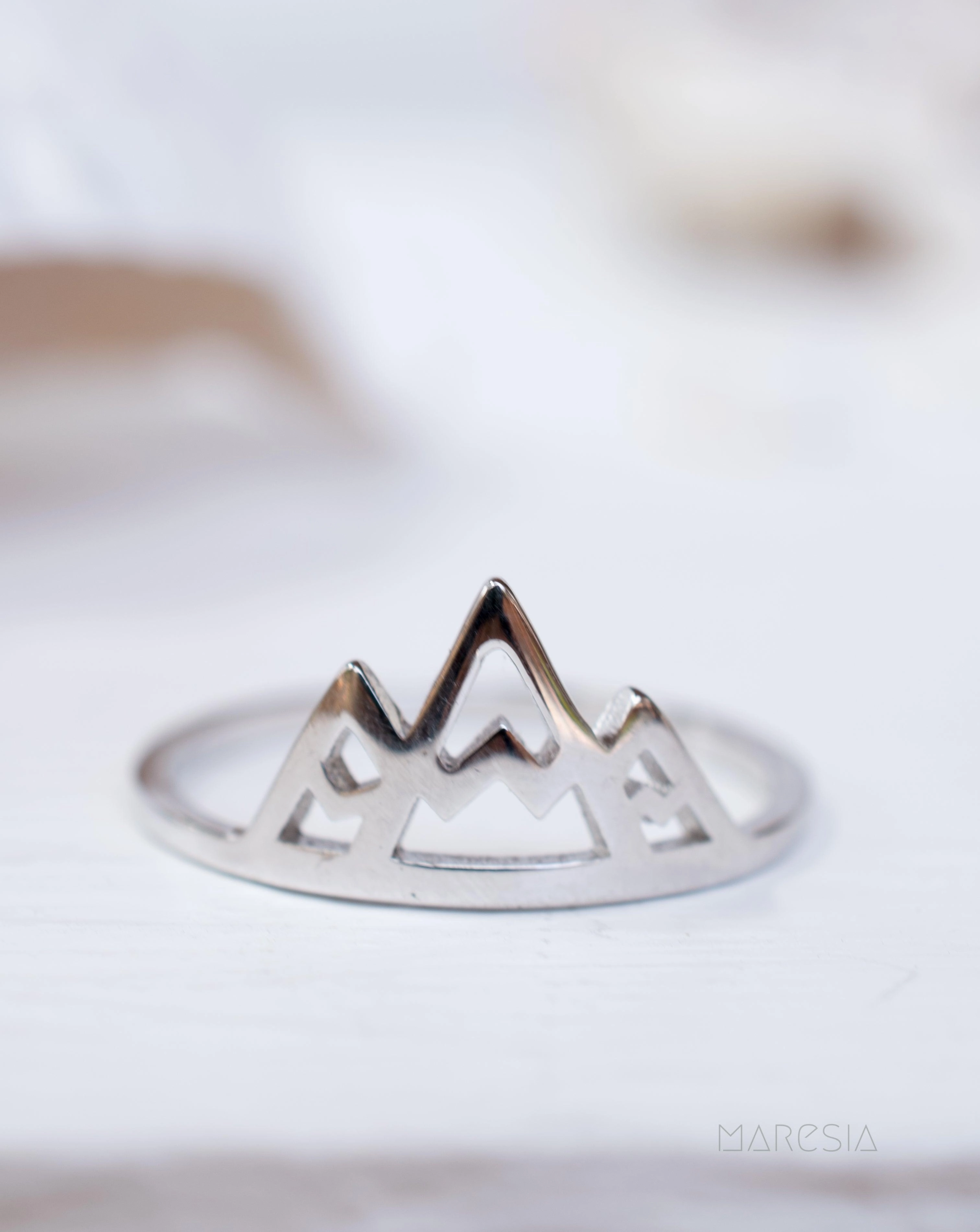 Palomar Ring~ Sterling Silver 925~ SMR063