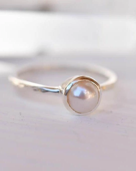 Pearl Ring ~  Sterling Silver 925 ~ MR242